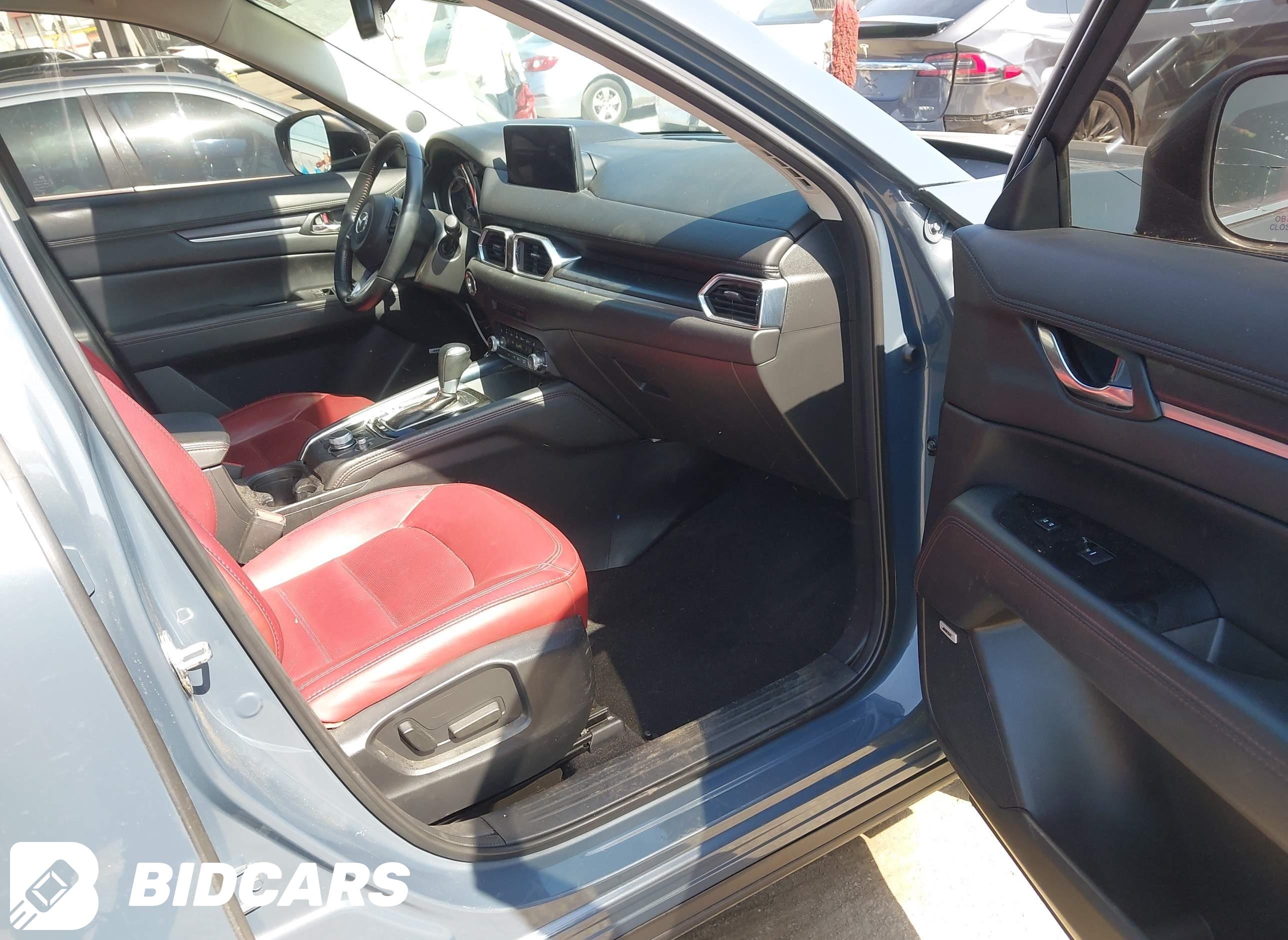 2021 Mazda CX-5, Carbon Edition