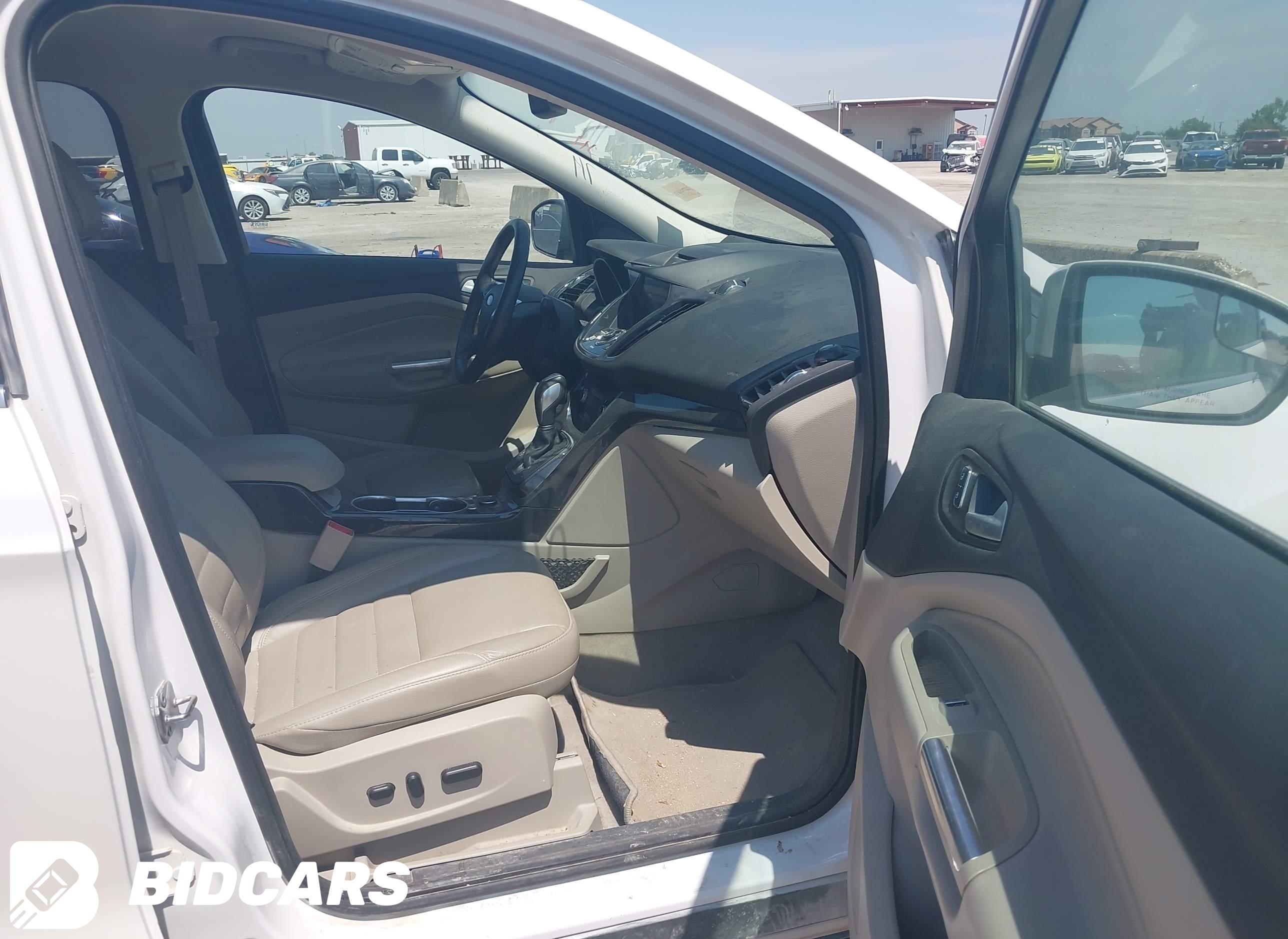 2016 Ford Escape, Titanium