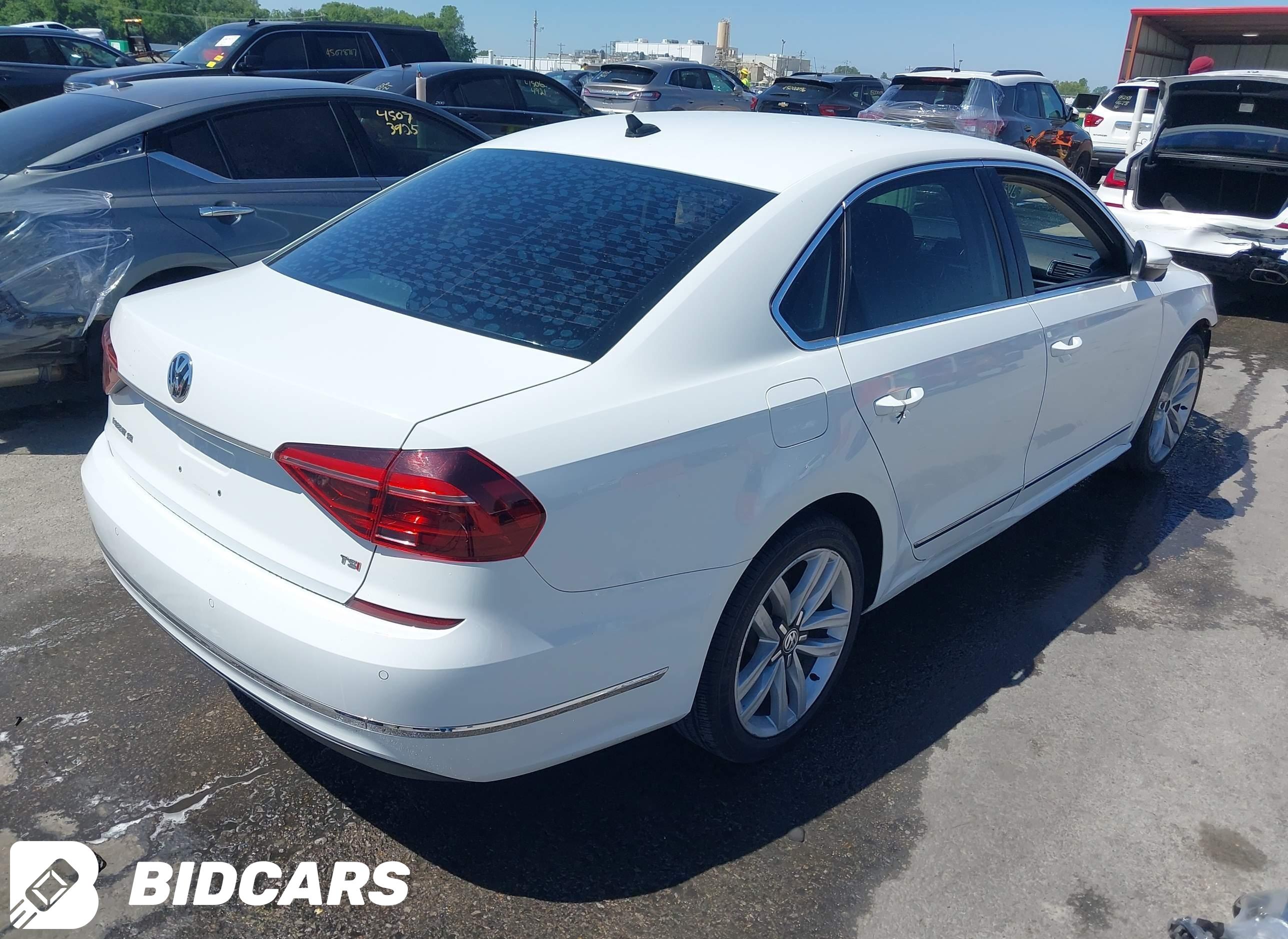 2017 Volkswagen Passat, 1.8T Se