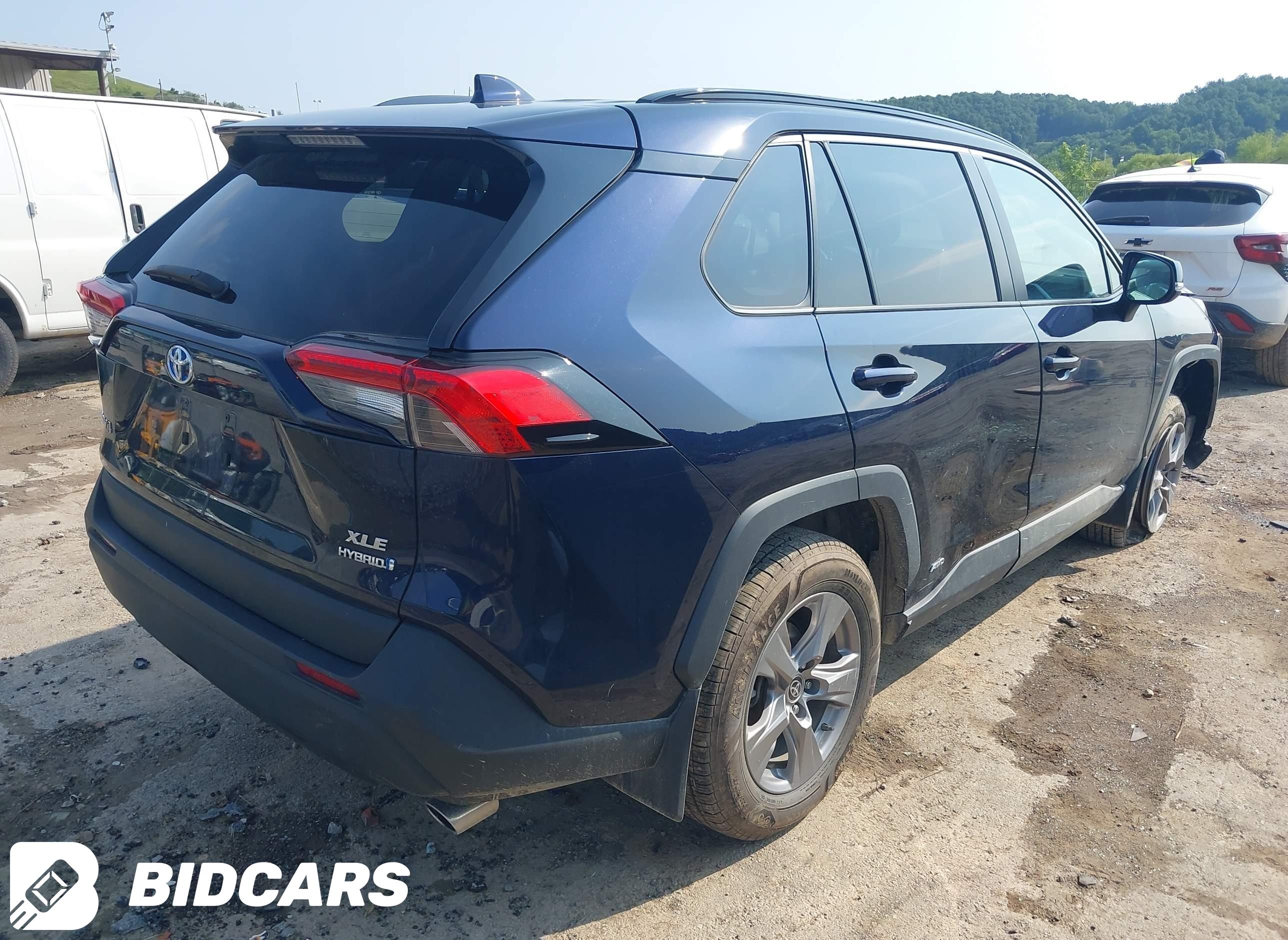 2023 Toyota RAV4, Hybrid Xle