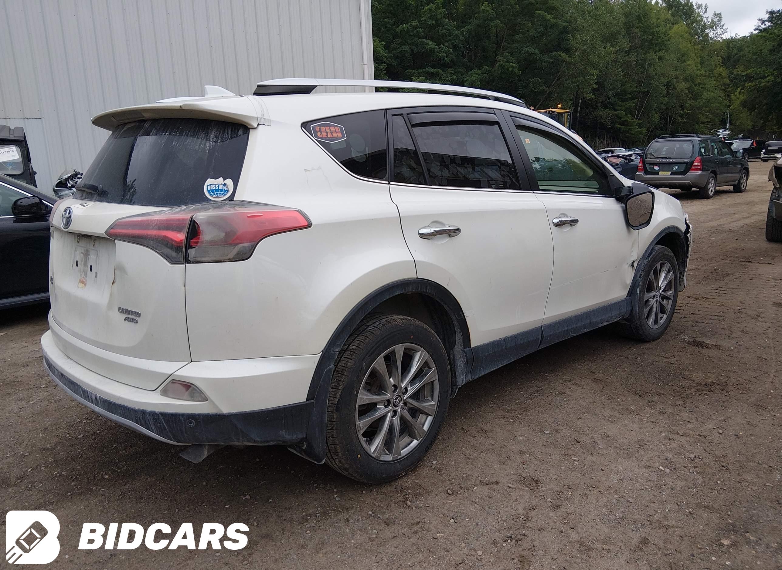 2016 Toyota RAV4, Limited