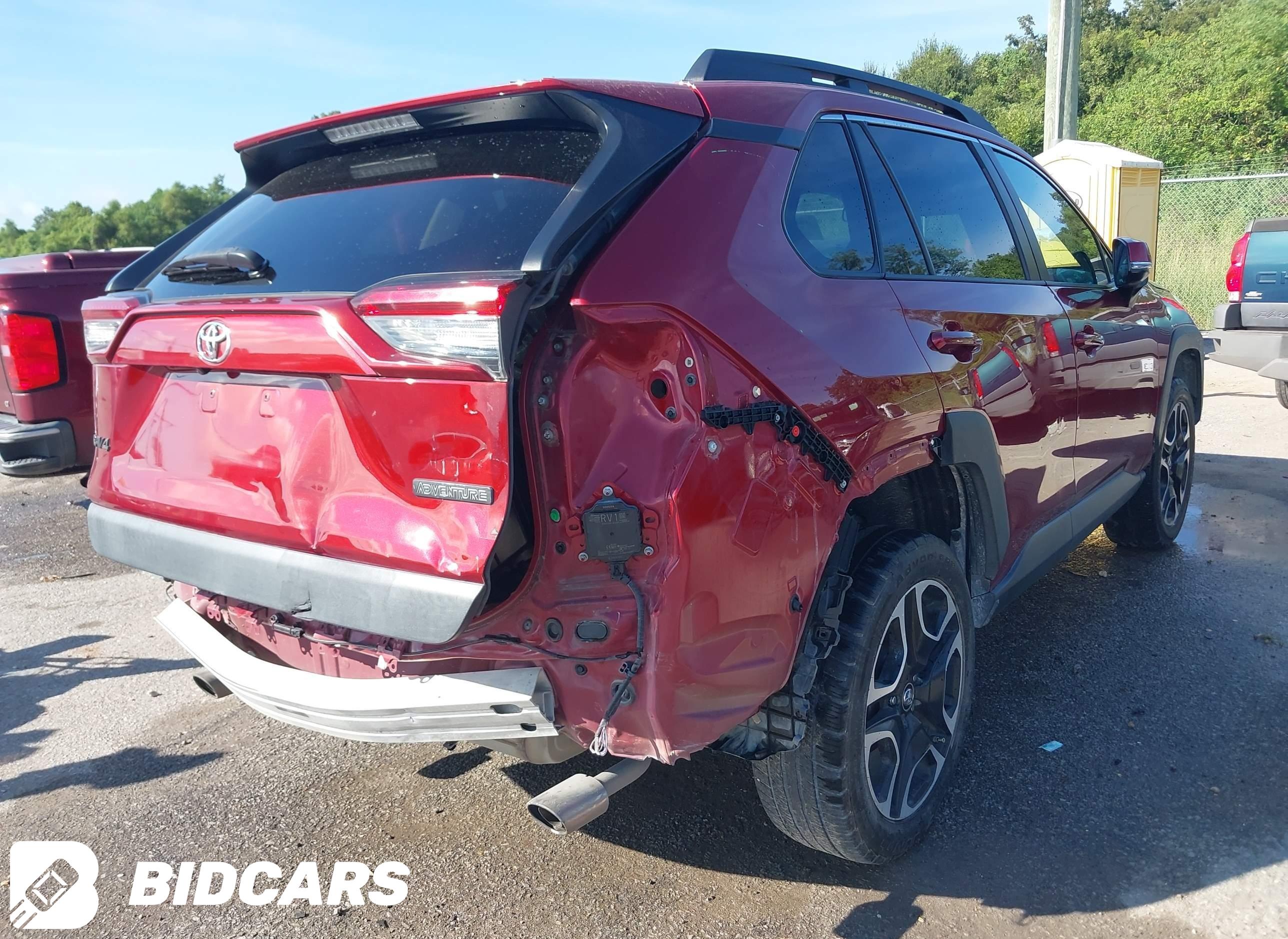 2019 Toyota RAV4, Adventure