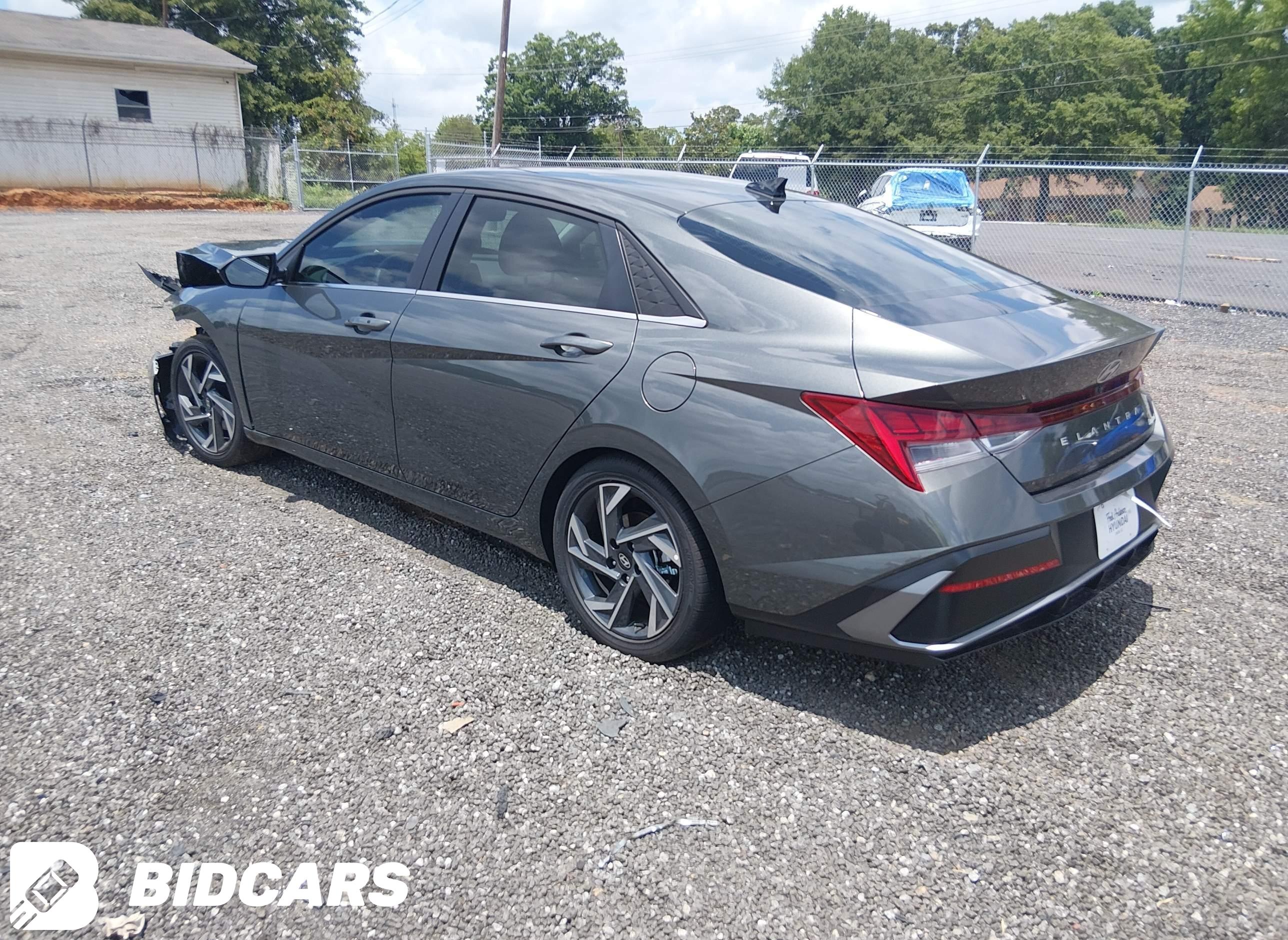 2026 Hyundai Elantra, Limited