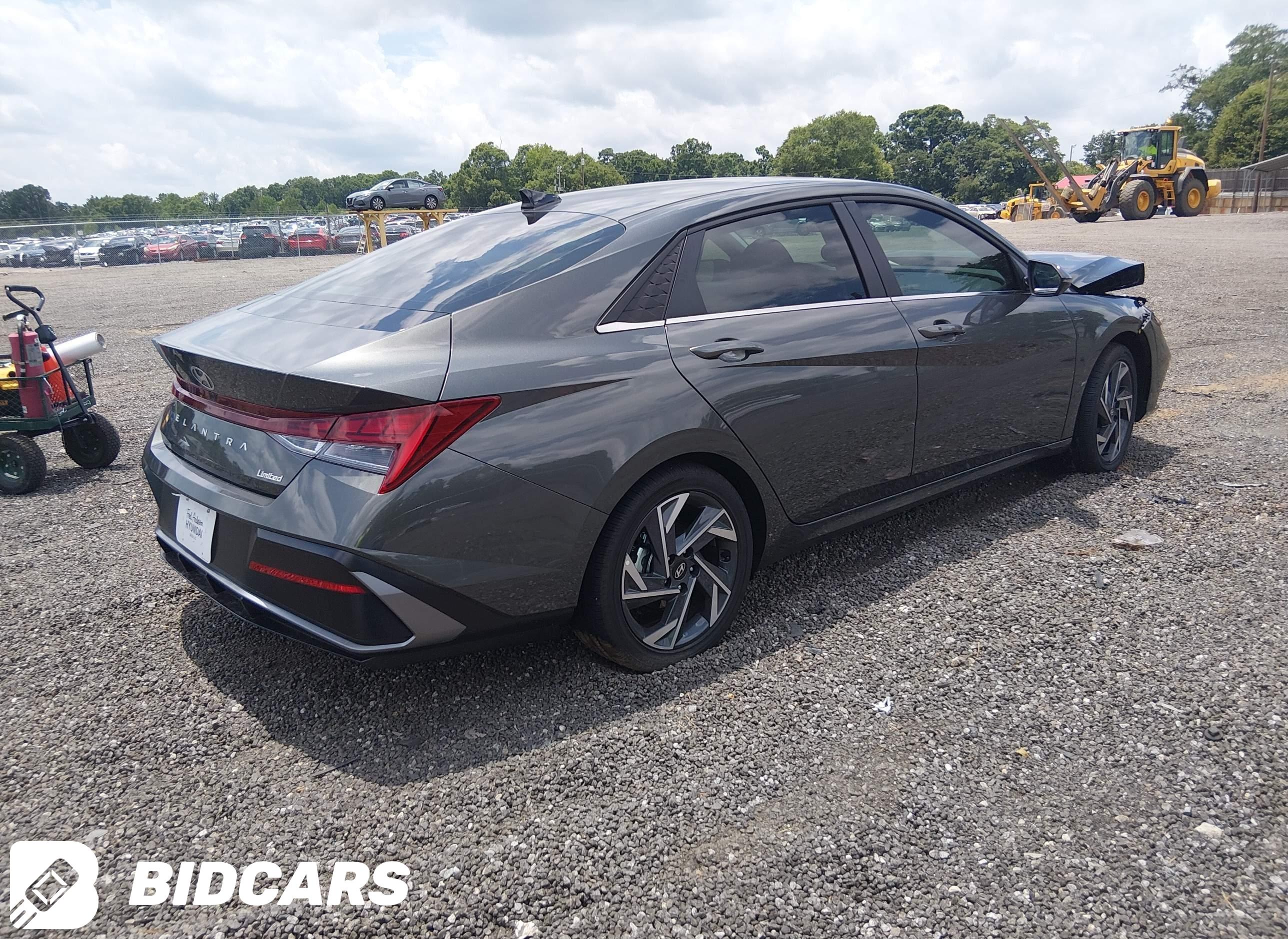 2026 Hyundai Elantra, Limited
