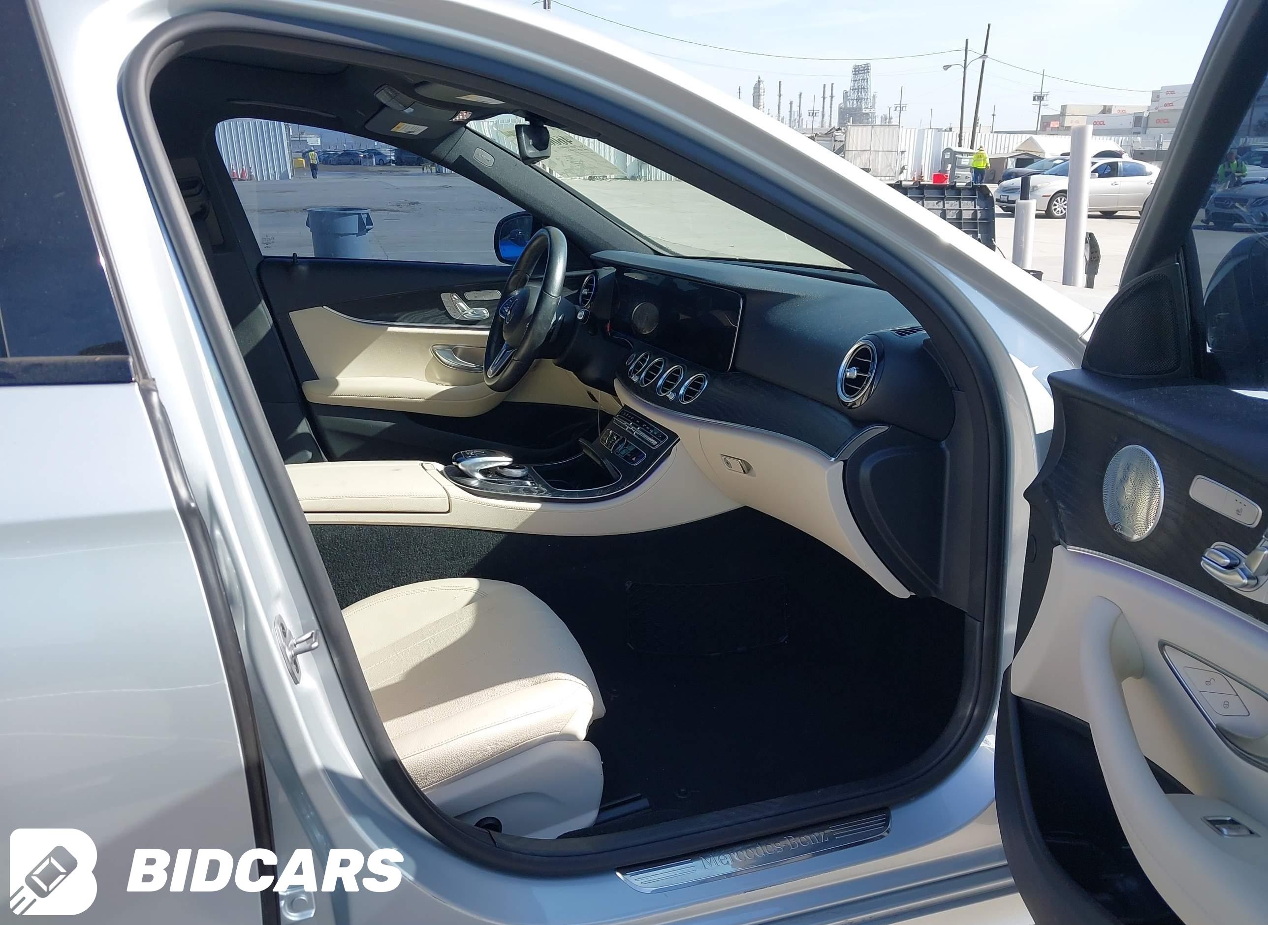 2019 Mercedes-Benz E 300