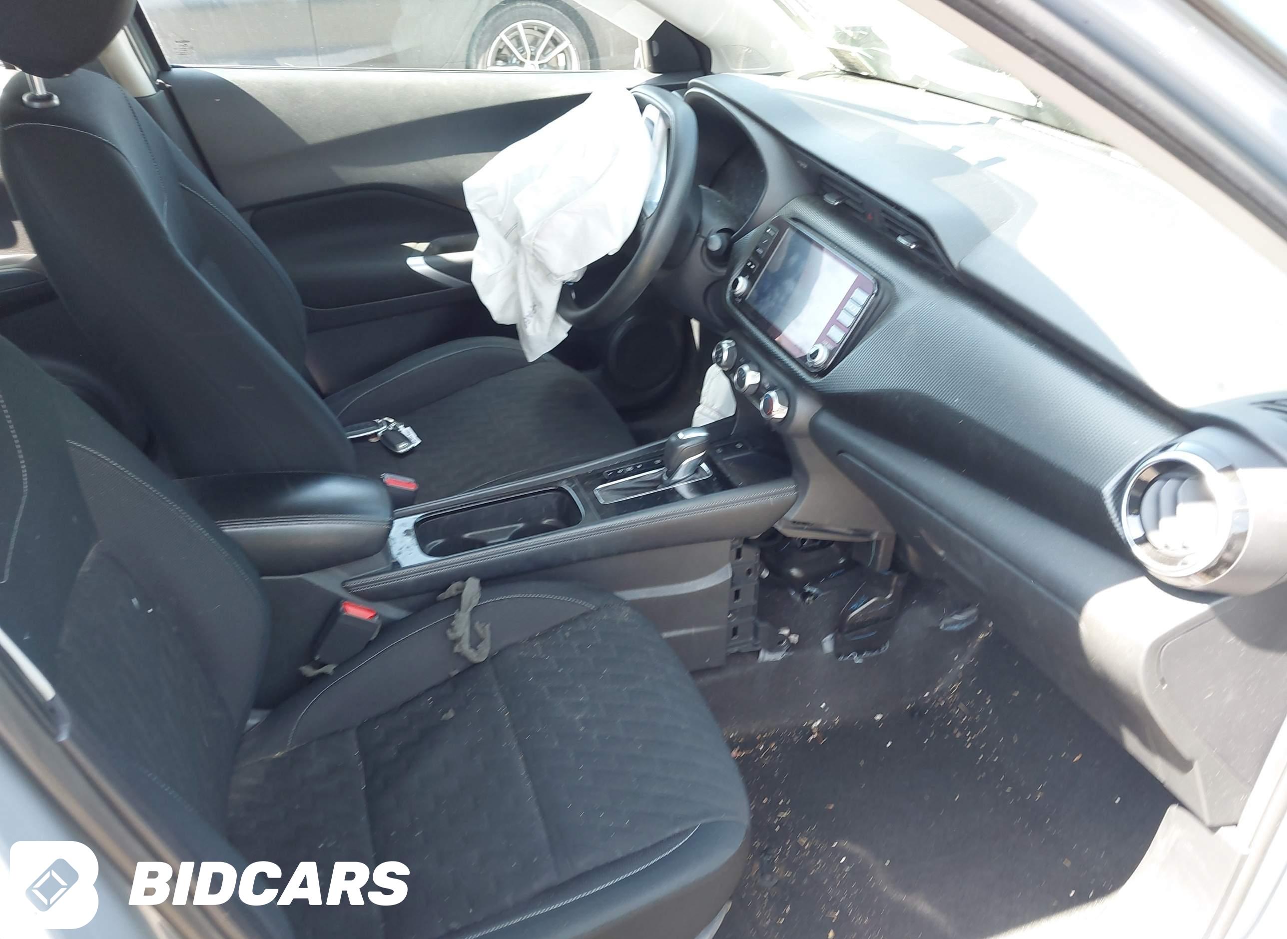 2023 Nissan Kicks, Sv Xtronic...