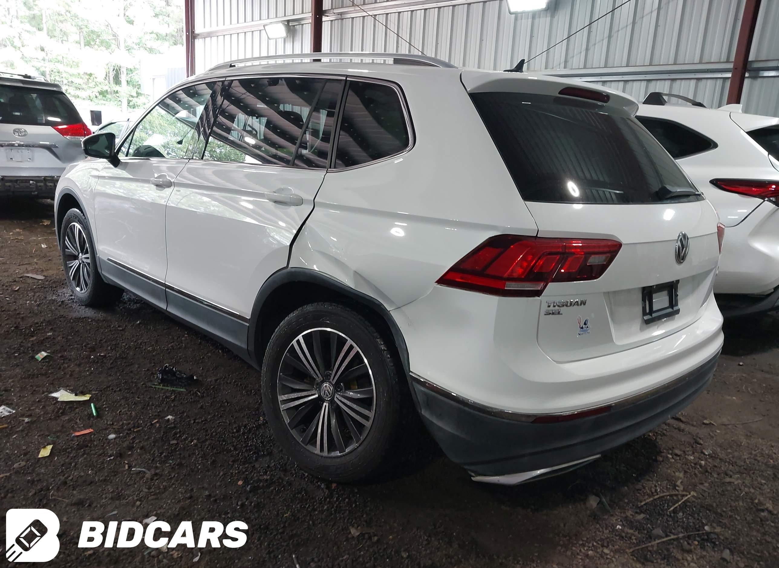 2018 Volkswagen Tiguan, 2.0T...