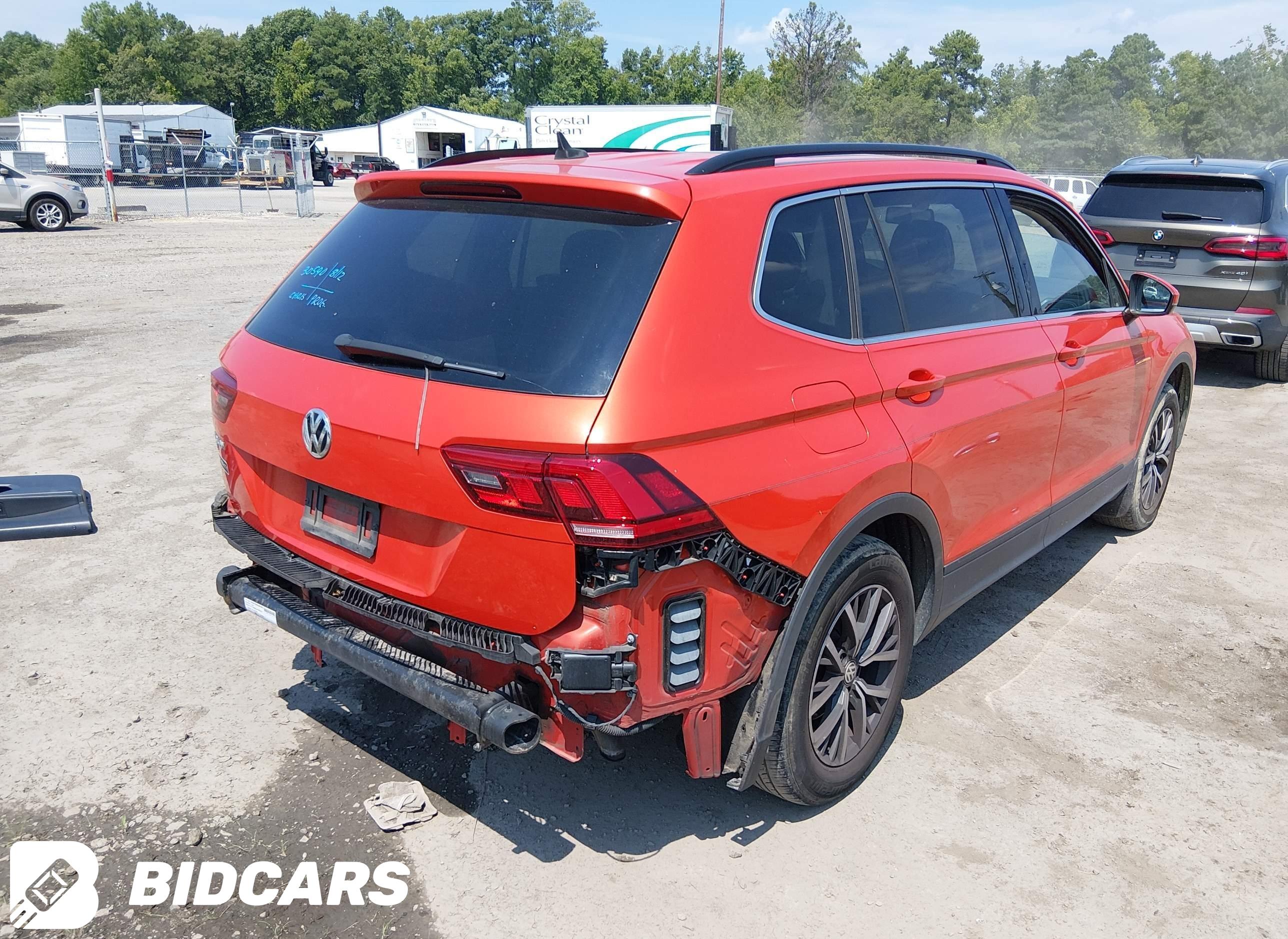 2019 Volkswagen Tiguan, 2.0T...