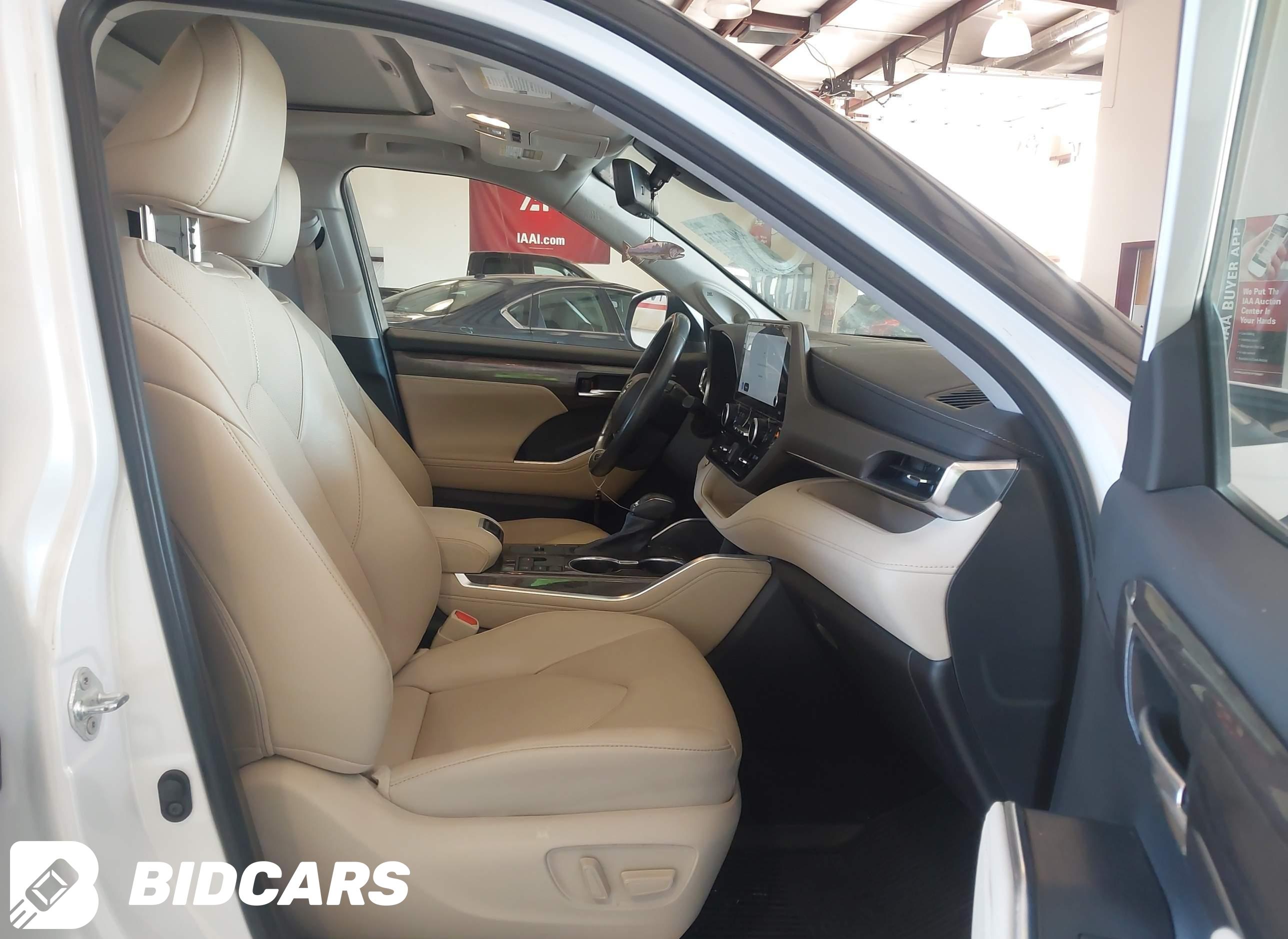 2023 Toyota Highlander, Limited