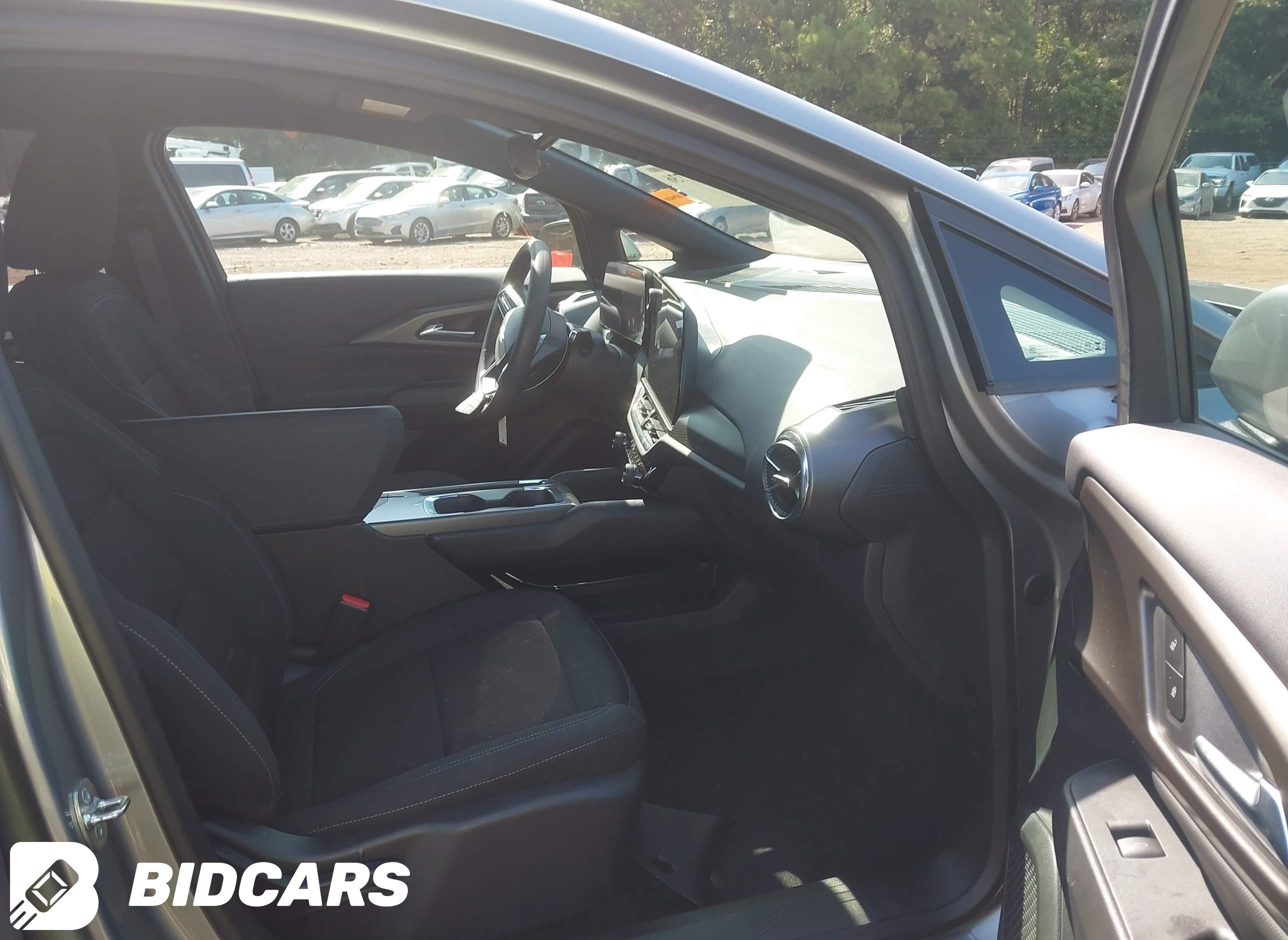 2025 Chevrolet Equinox Ev, LT 1
