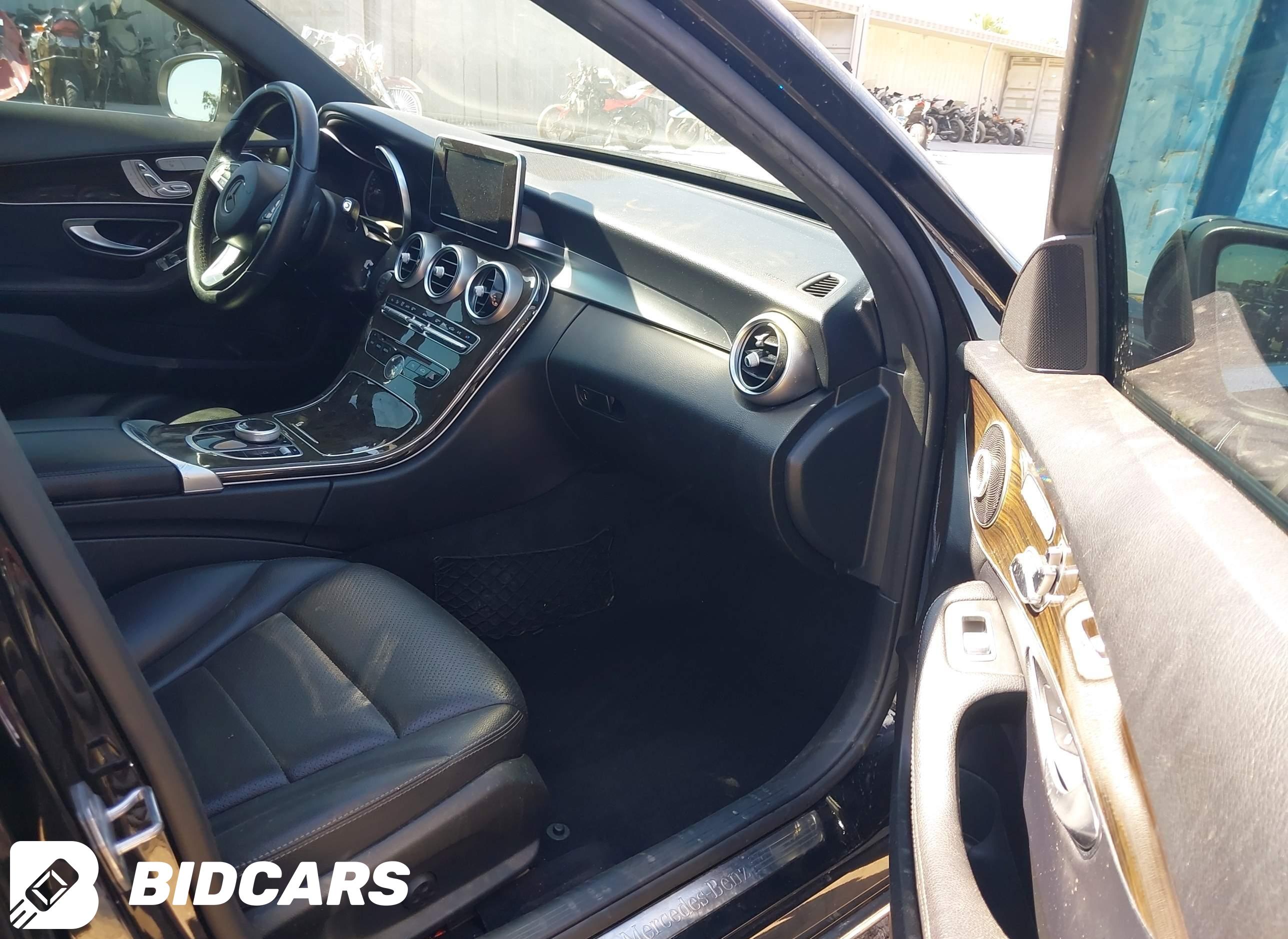 2018 Mercedes-Benz C 300