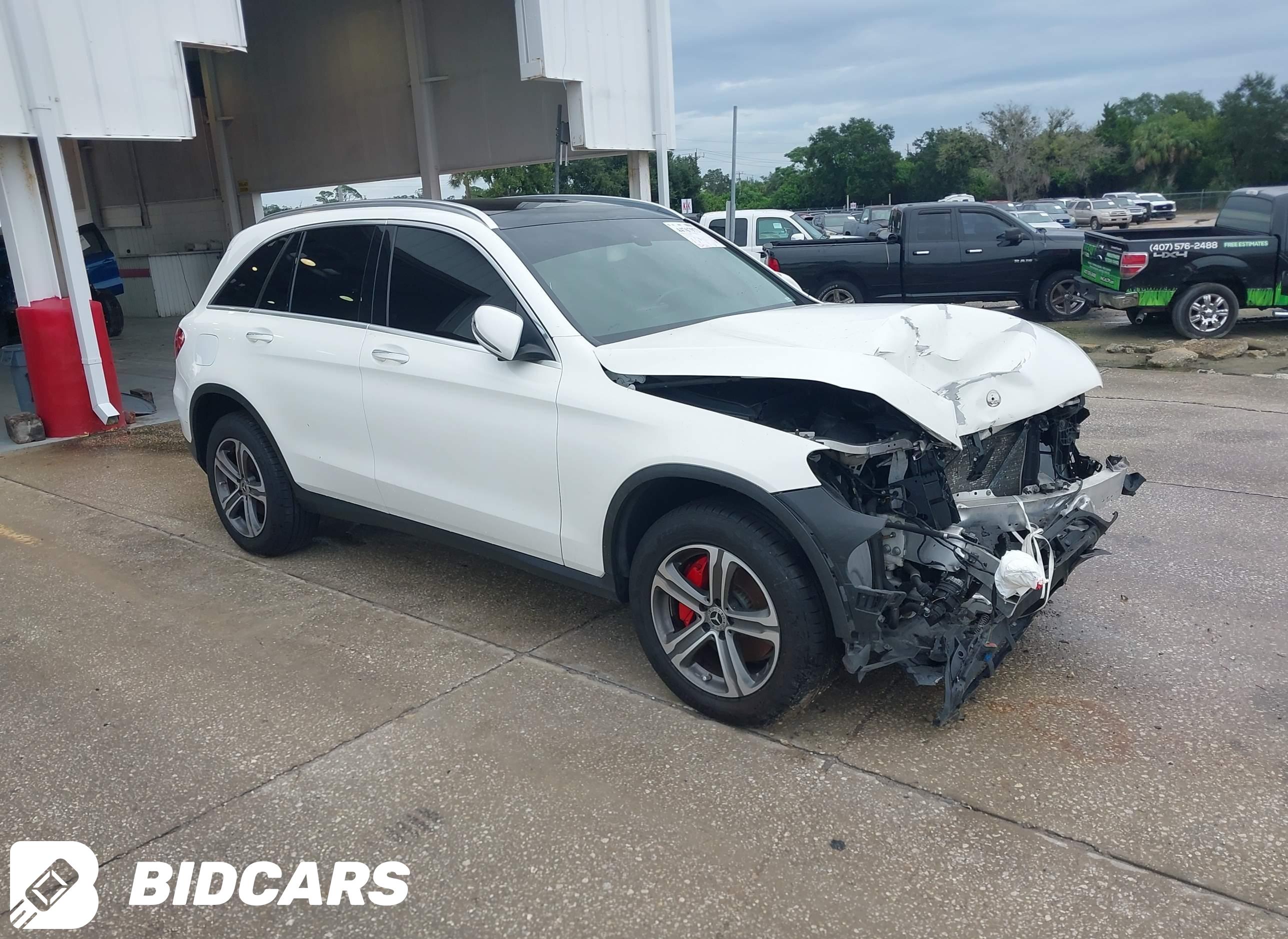 2019 Mercedes-Benz GLC 300, 4...