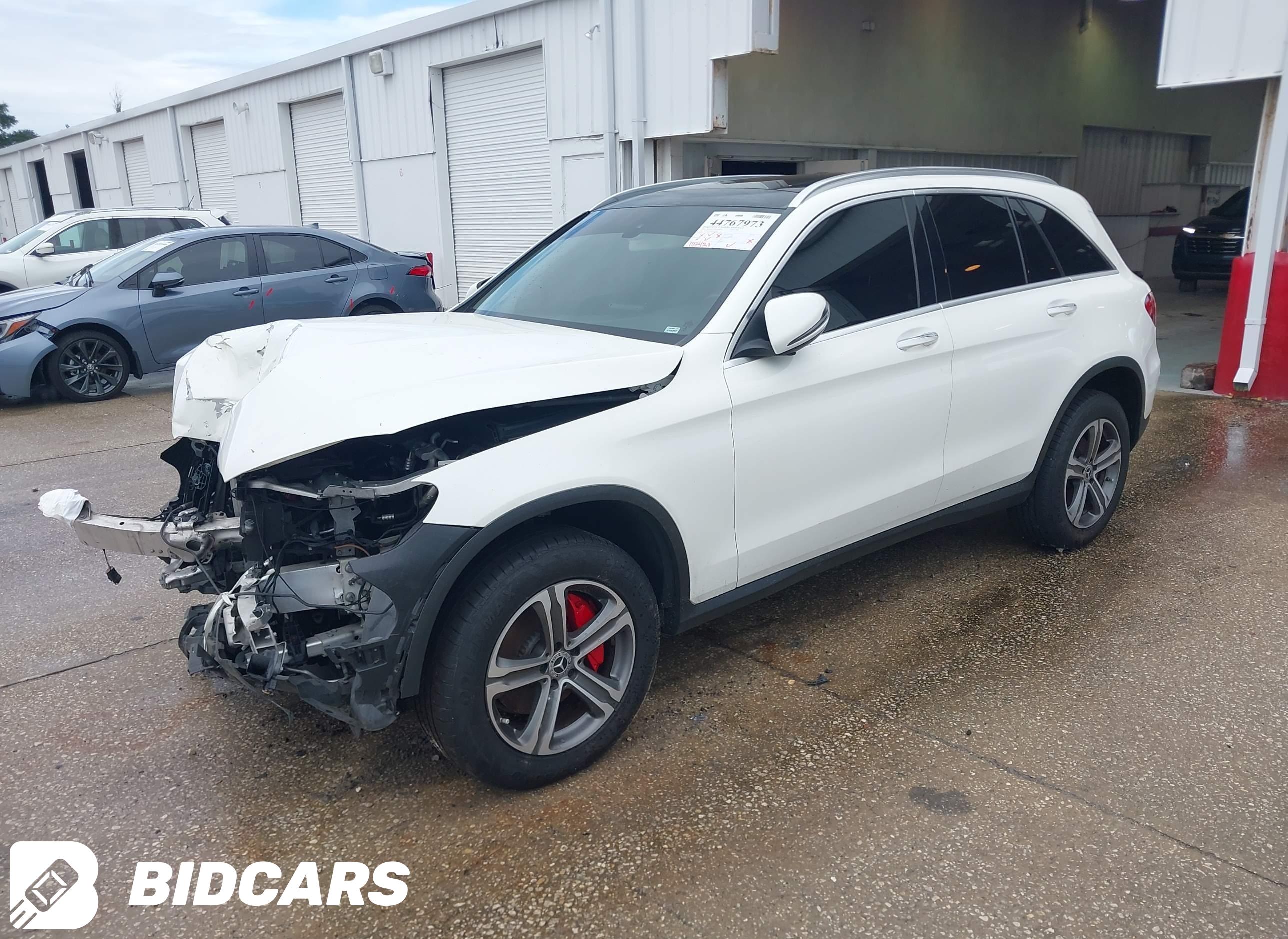 2019 Mercedes-Benz GLC 300, 4...