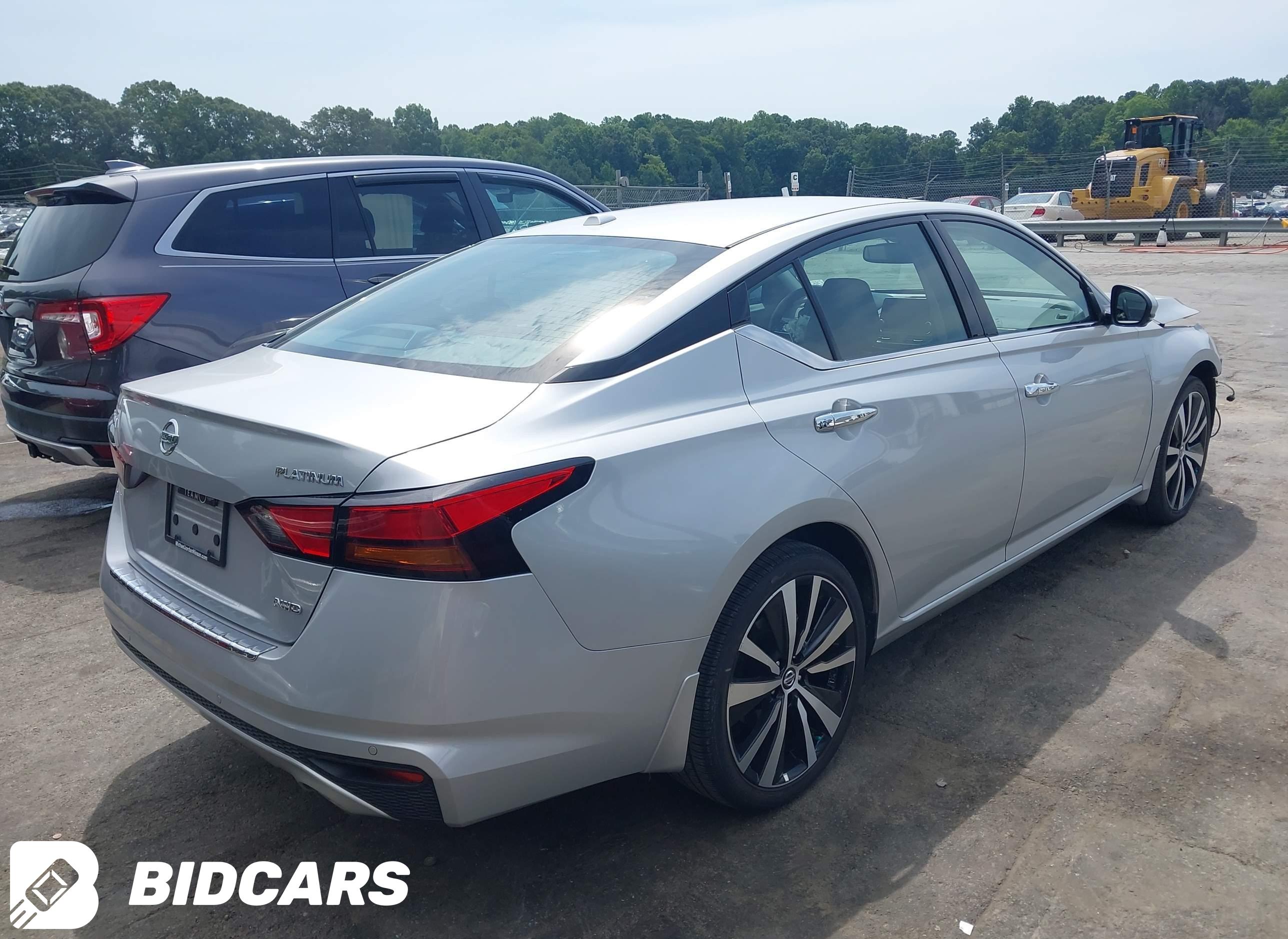 2022 Nissan Altima, Platinum...