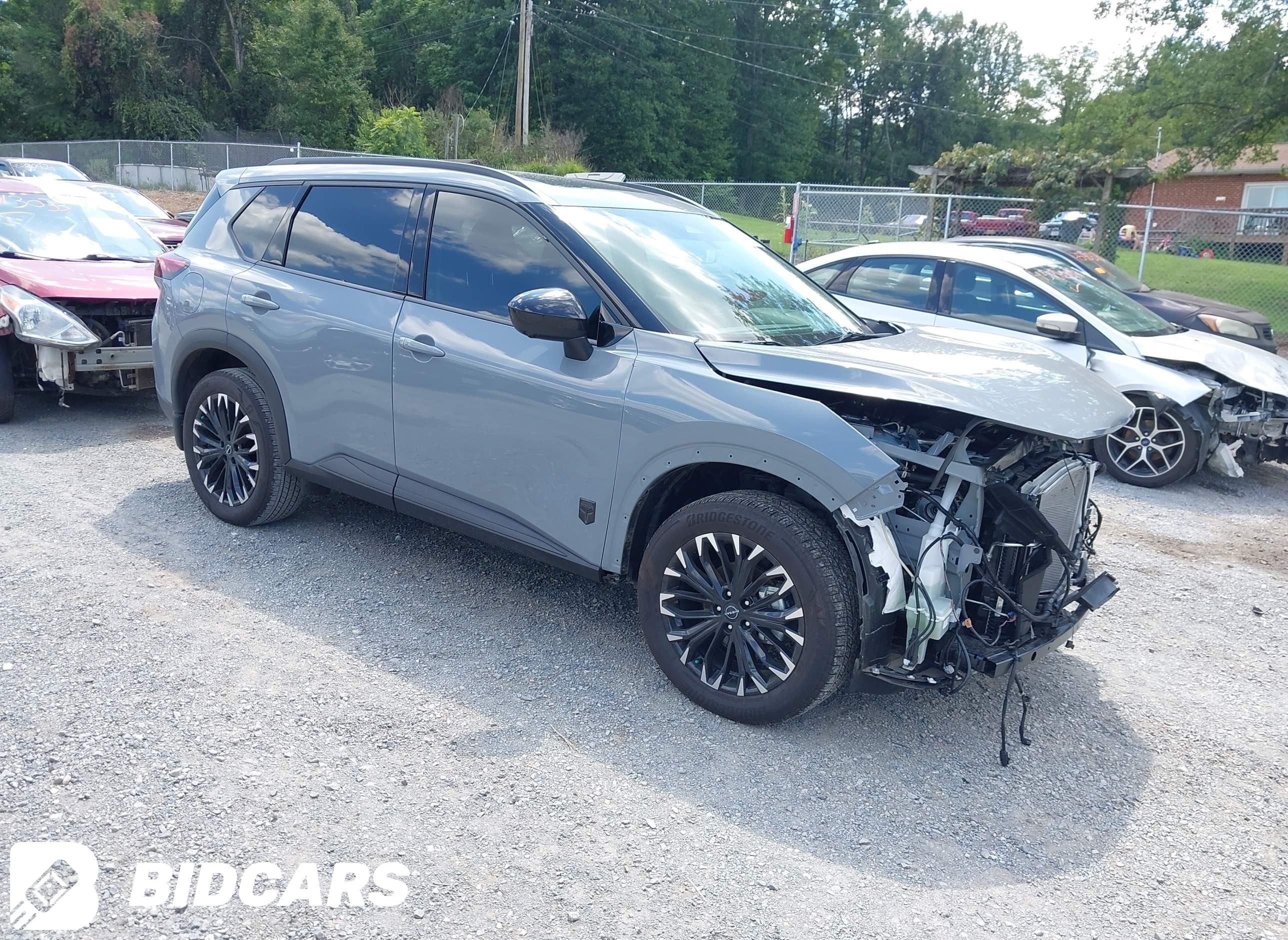 2026 Nissan Rogue, Dark Armor