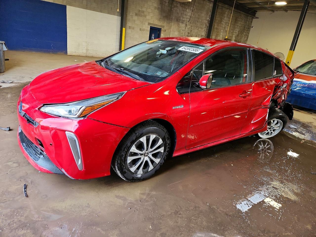 2019 Toyota Prius, Xle Awd-E