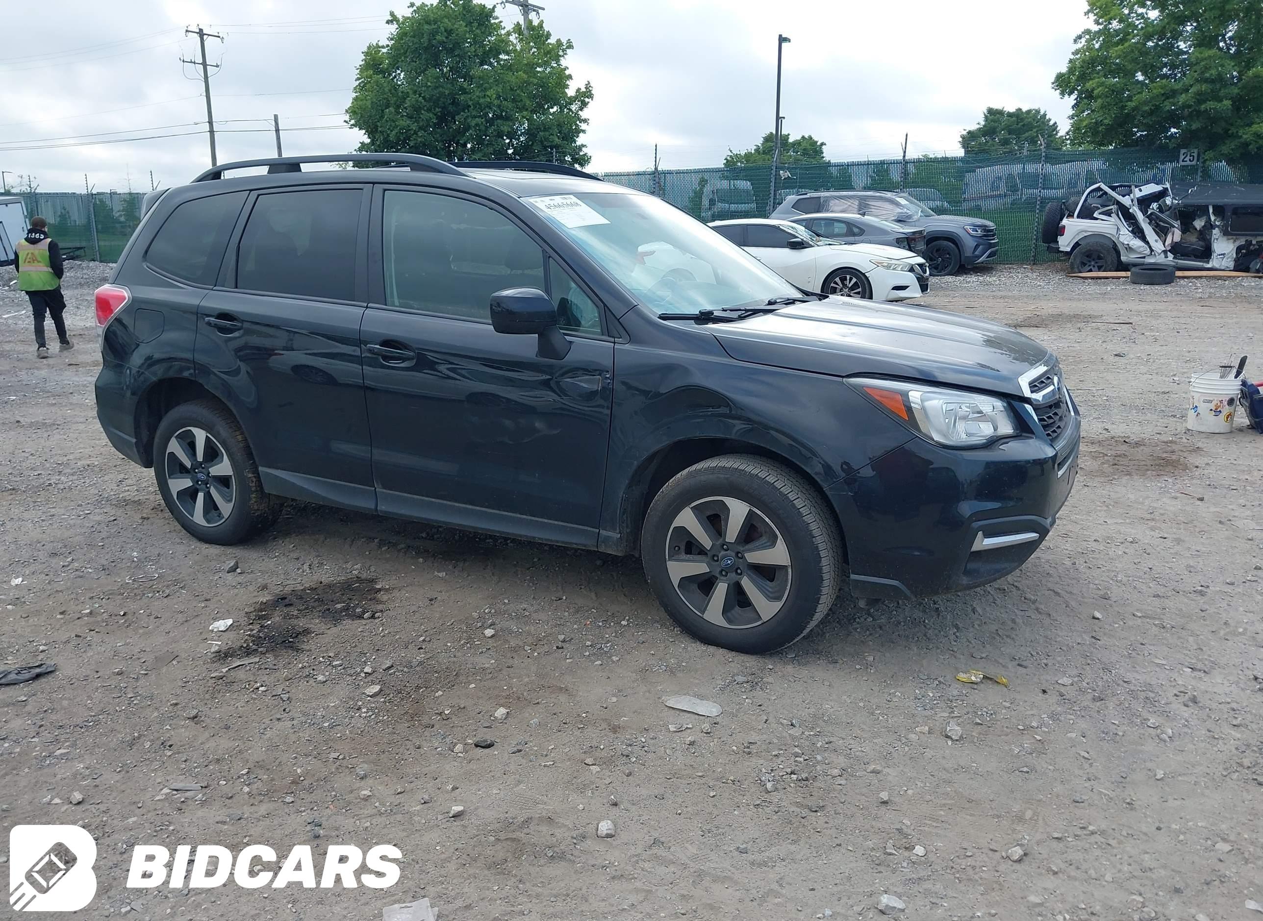 2017 Subaru Forester, 2.5I Pr...