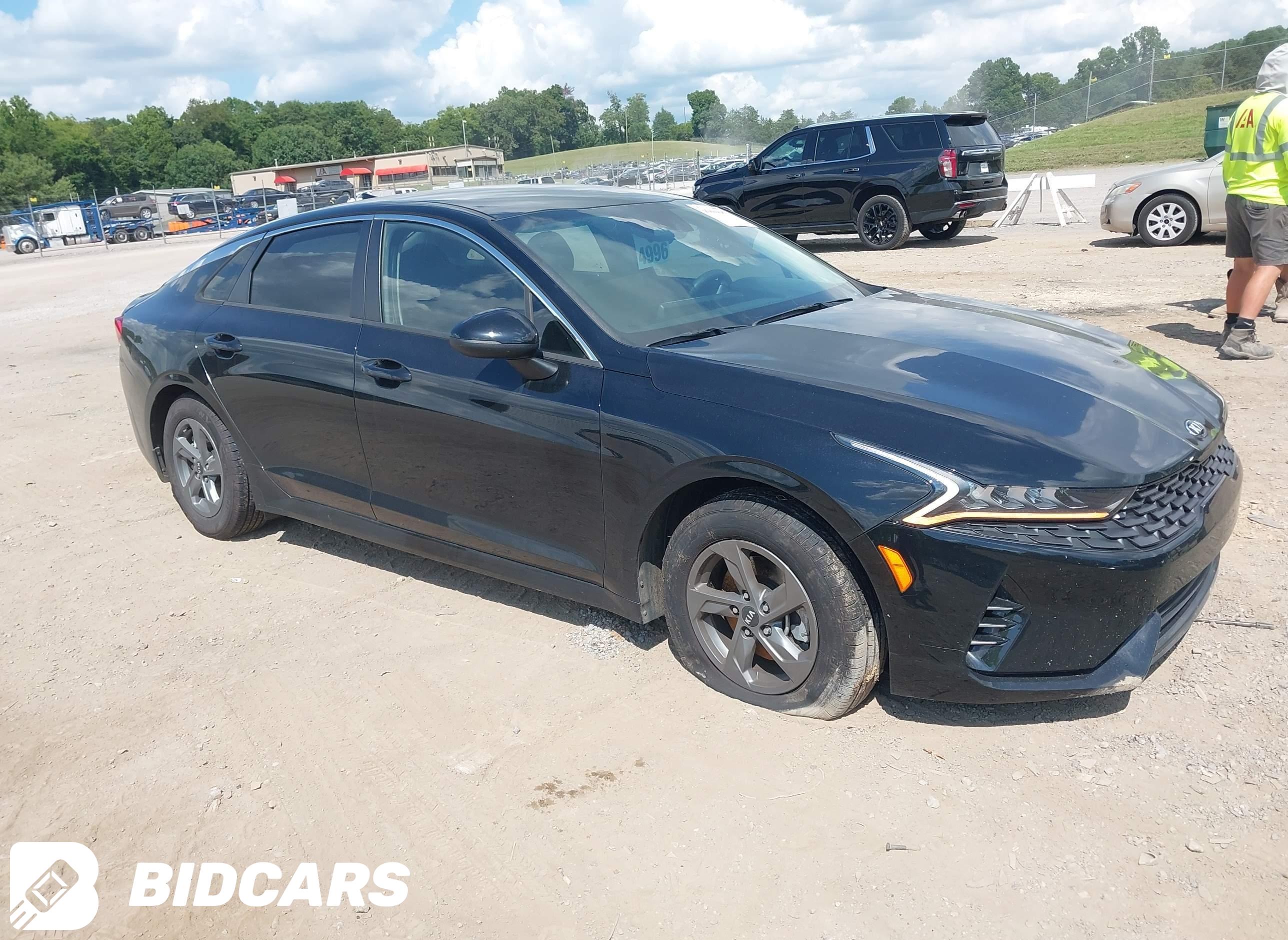 2021 KIA K5, LX