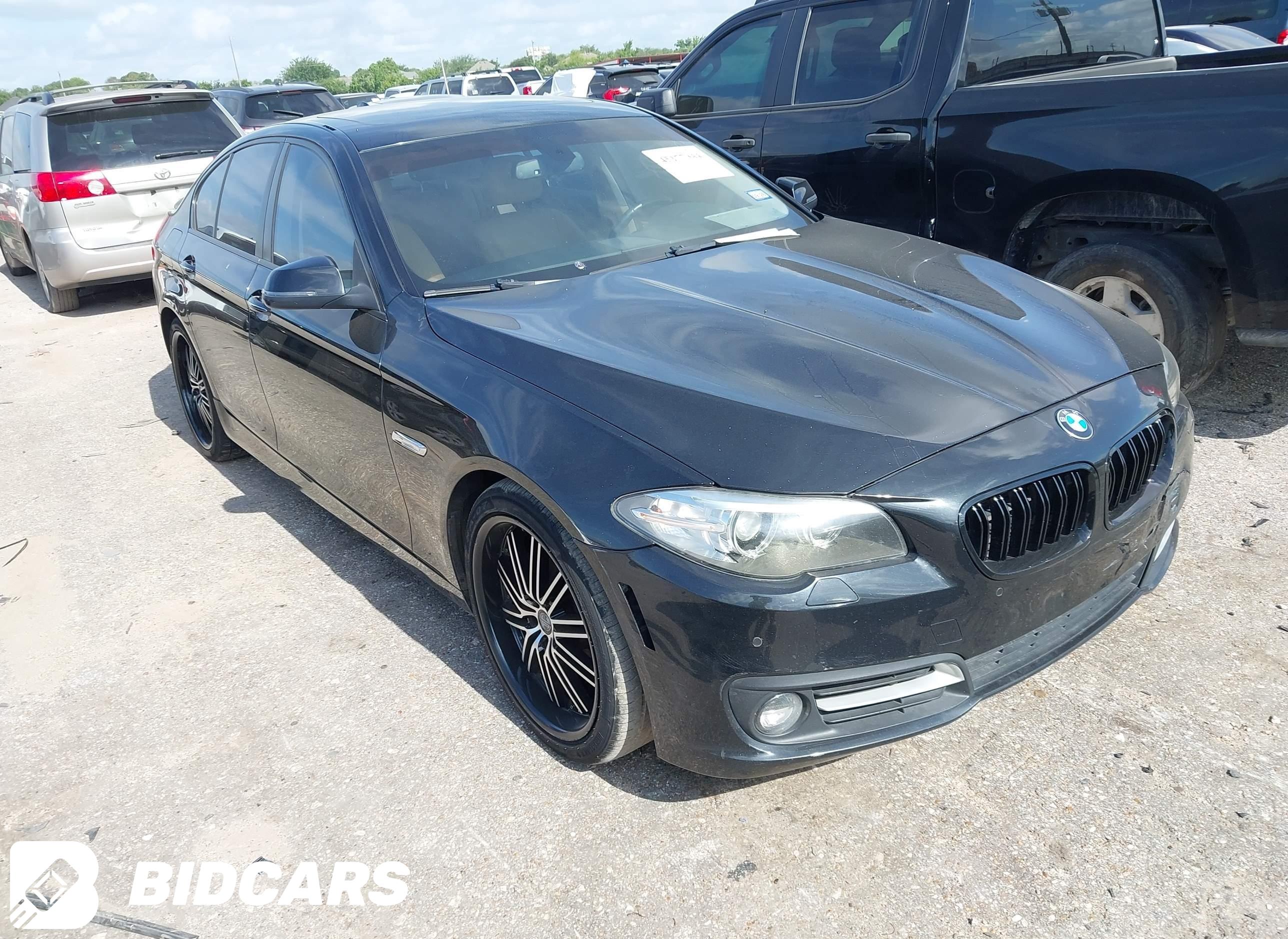 2015 BMW 5 Series, 528I