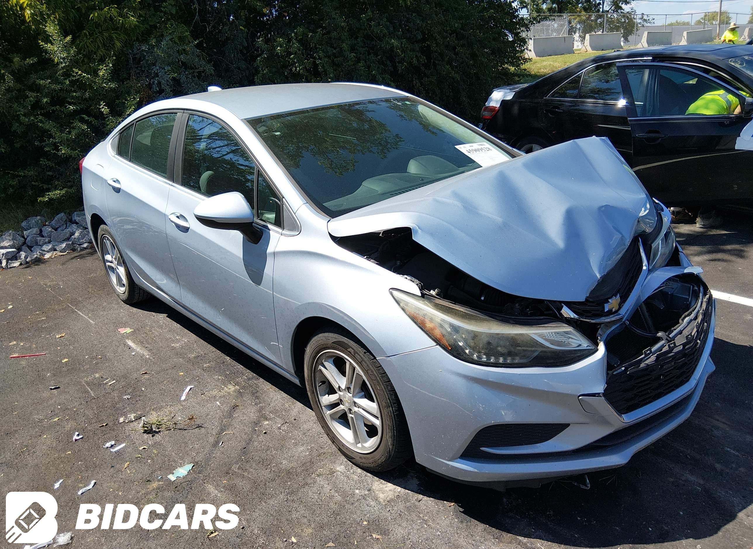 2017 Chevrolet Cruze, Lt Auto
