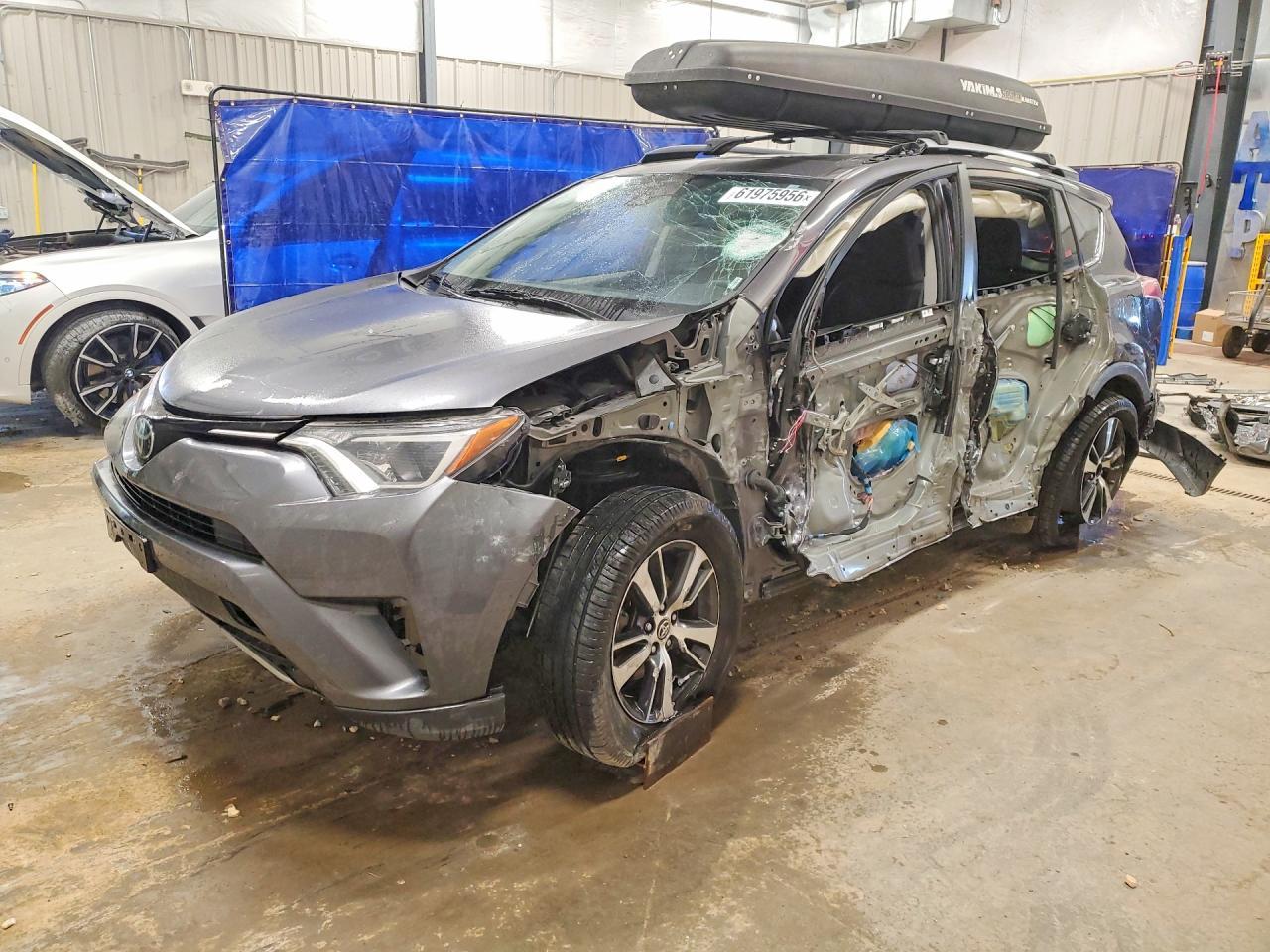 2017 Toyota RAV4, Xle