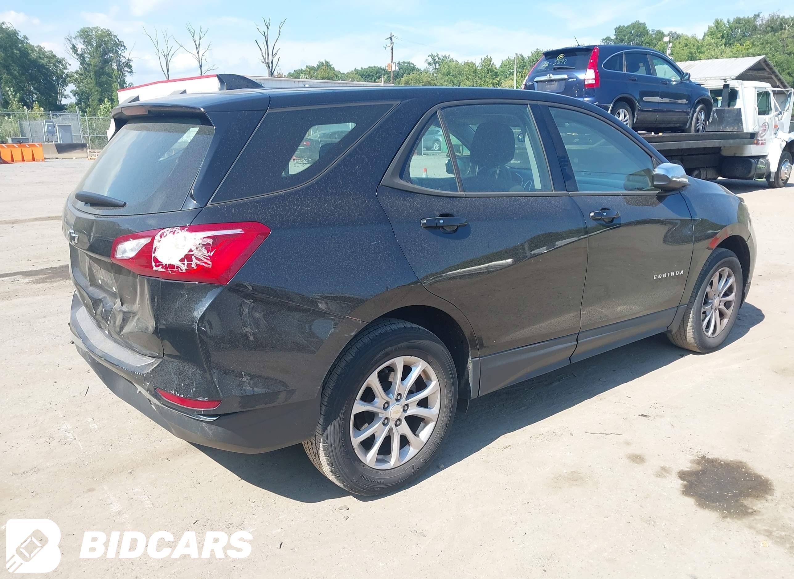 2018 Chevrolet Equinox, LS