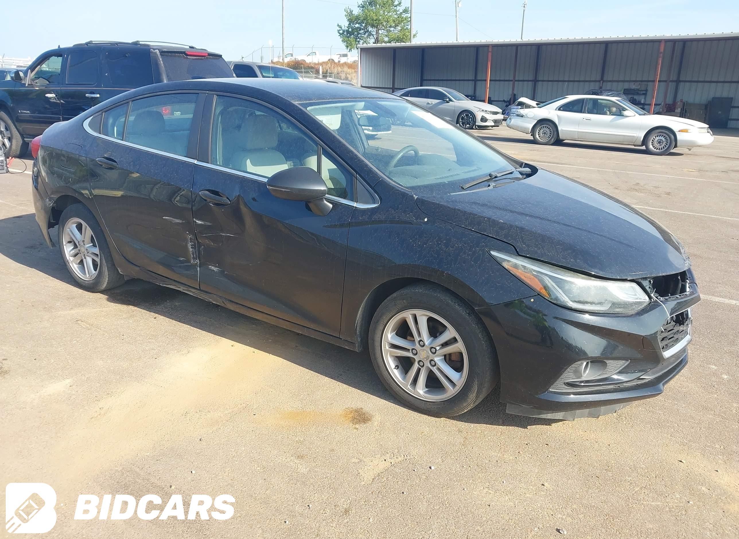 2017 Chevrolet Cruze, Lt Auto
