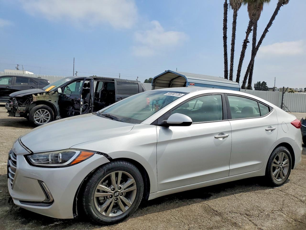 2017 Hyundai Elantra, SE