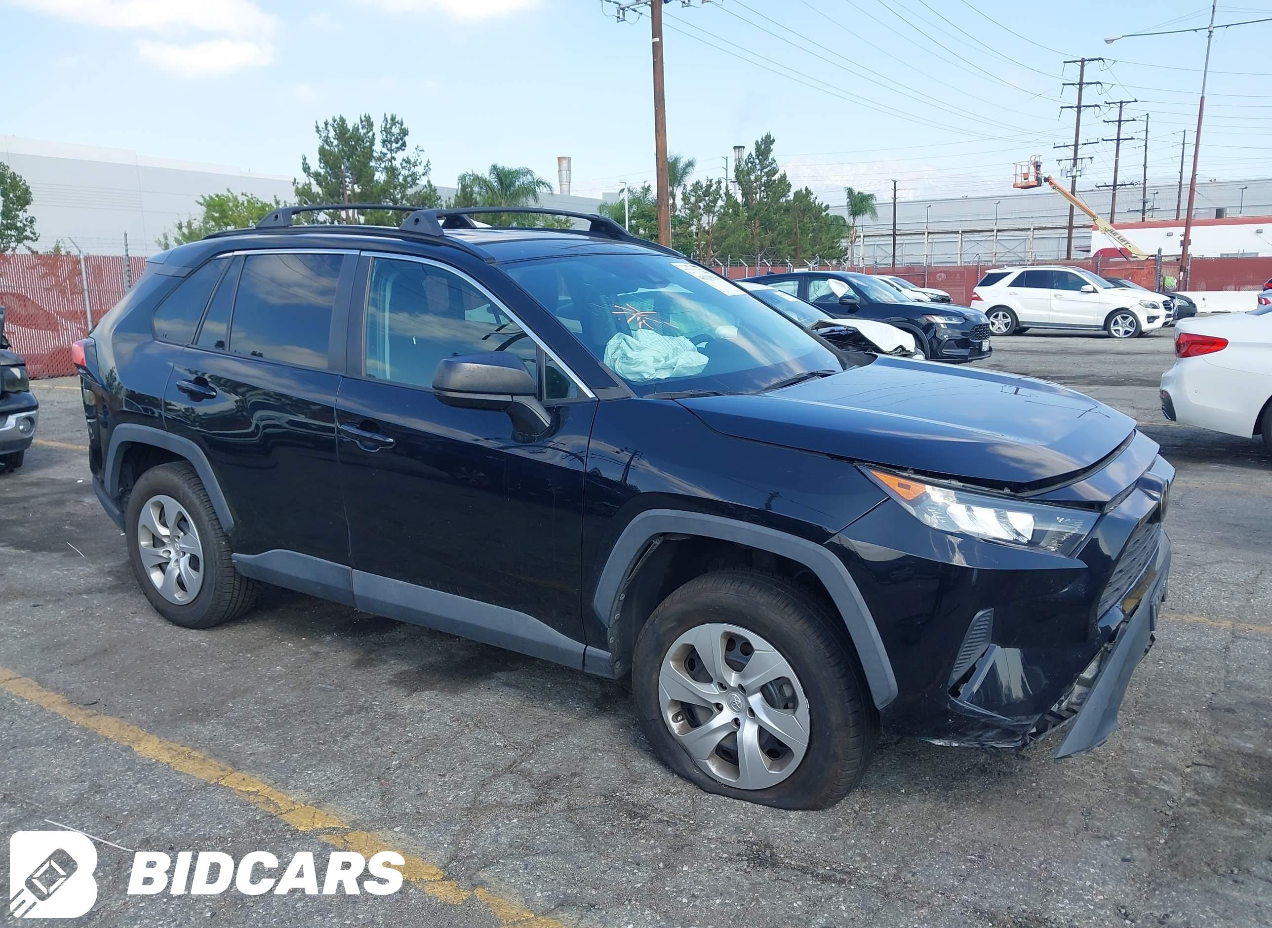 2021 Toyota RAV4, LE