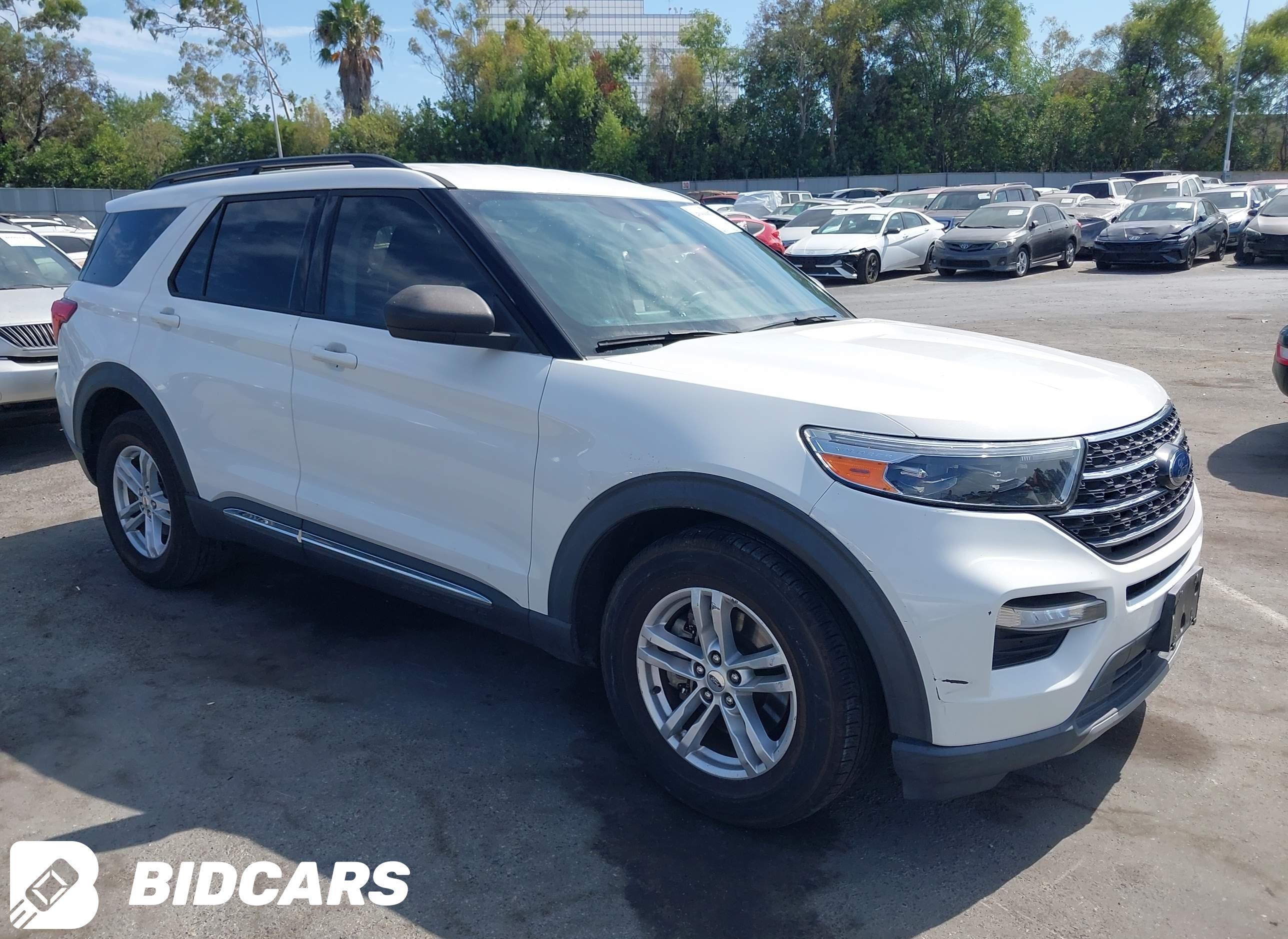 2020 Ford Explorer, Xlt