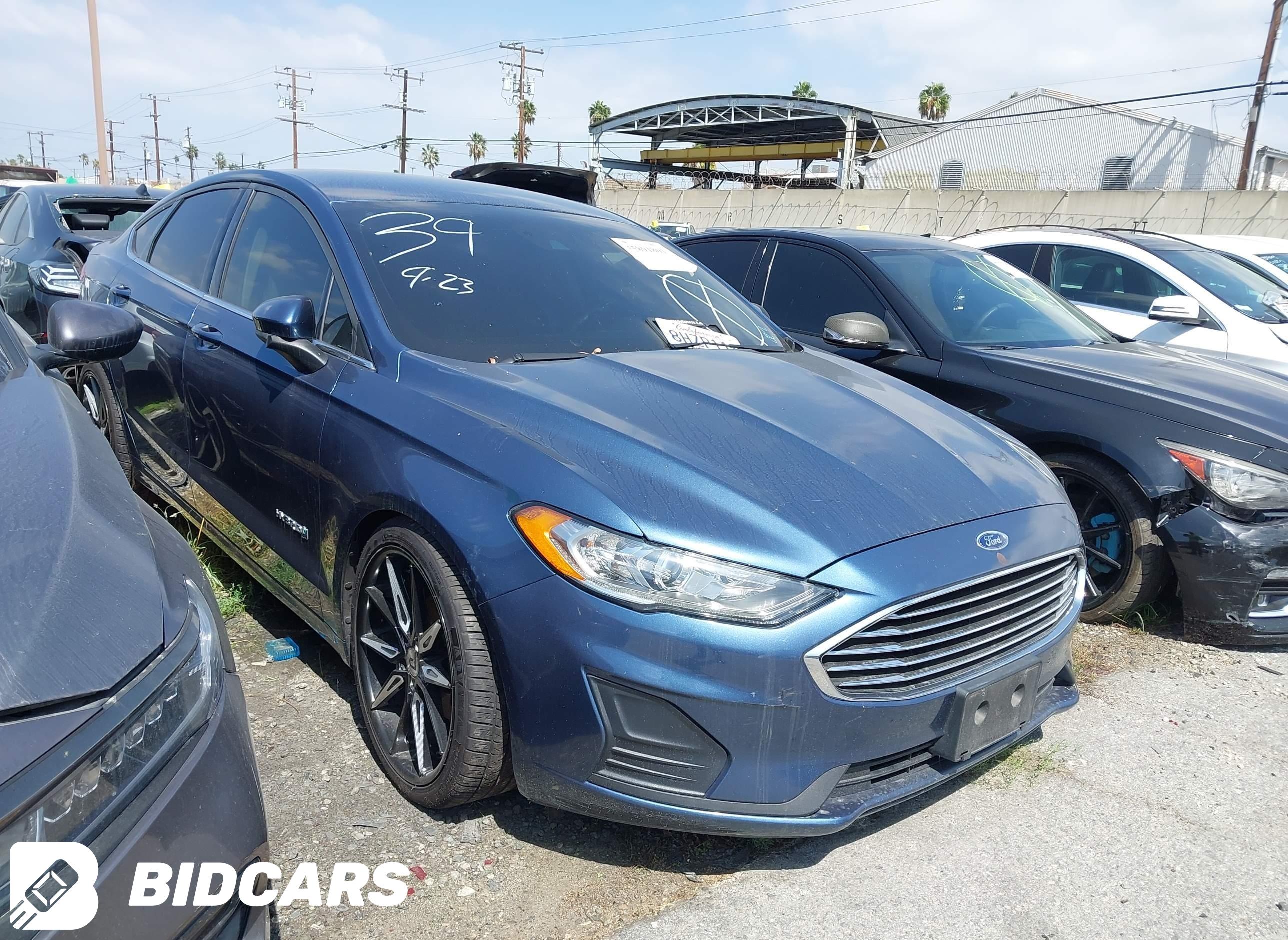 2019 Ford Fusion, Hybrid SE
