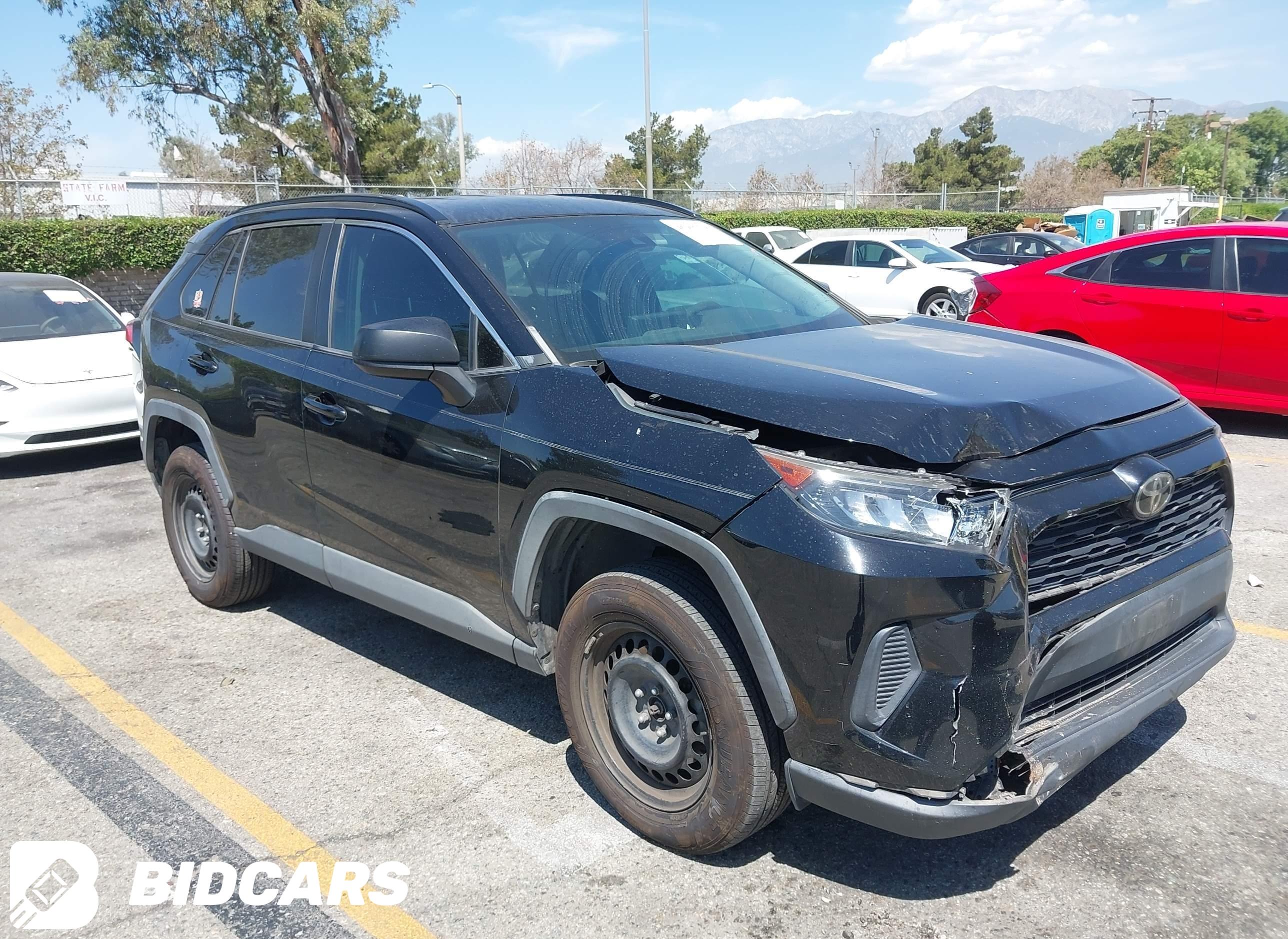 2019 Toyota RAV4, LE