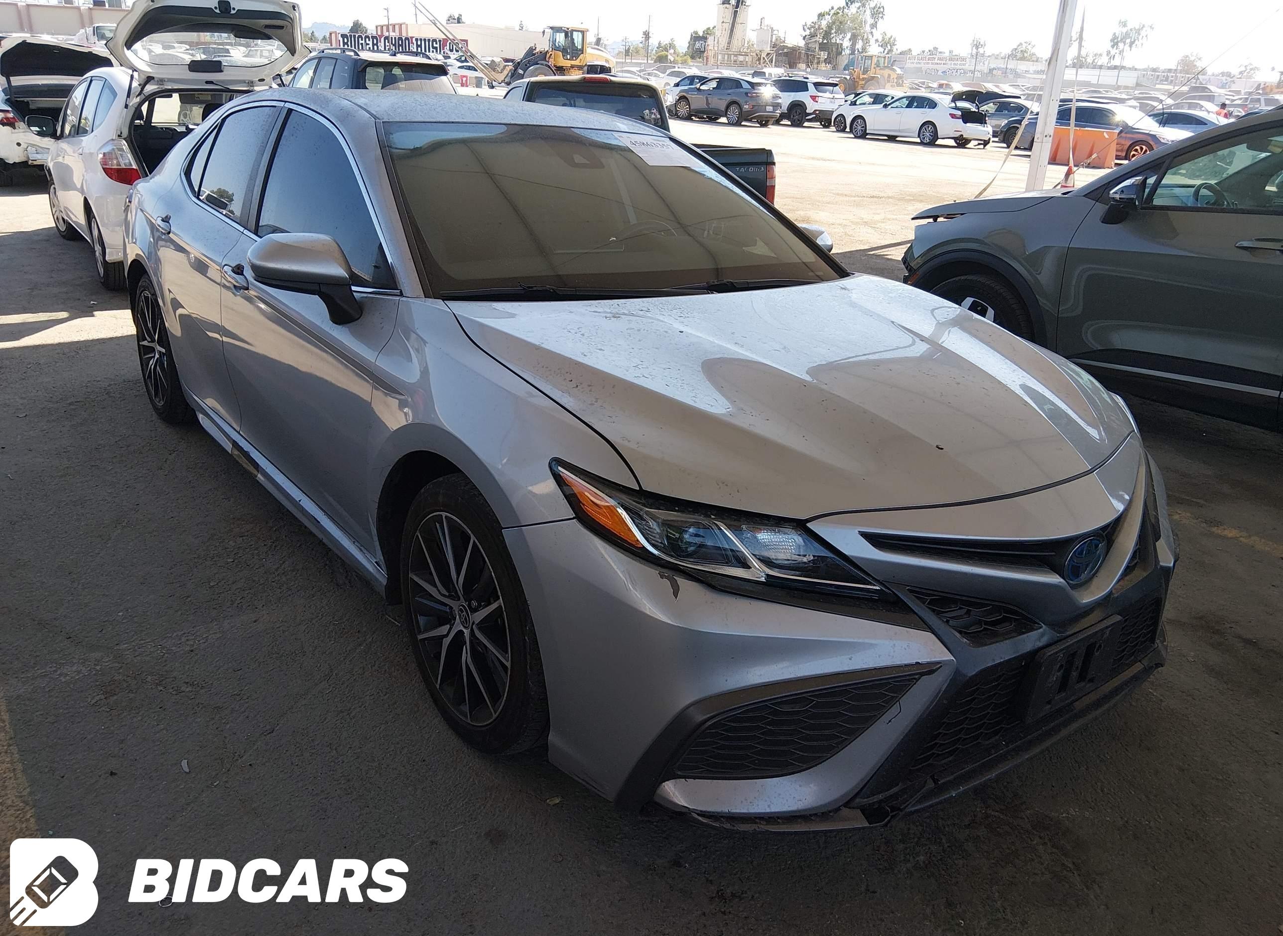 2021 Toyota Camry, Se Hybrid