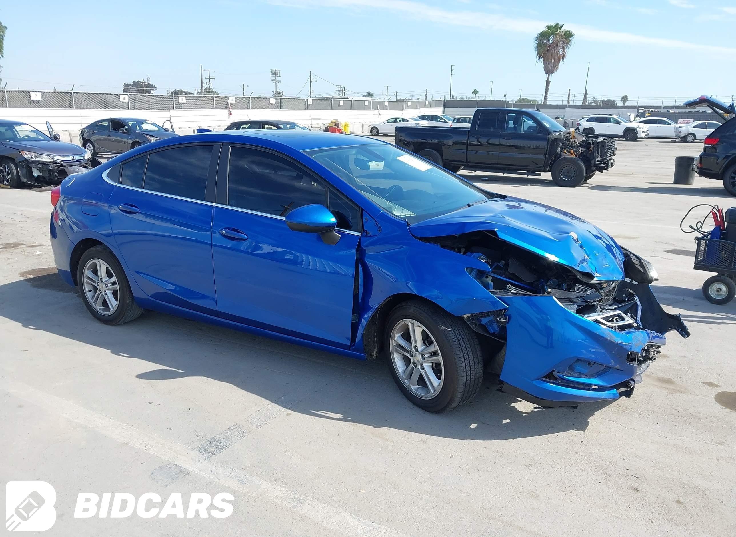 2017 Chevrolet Cruze, Lt Auto