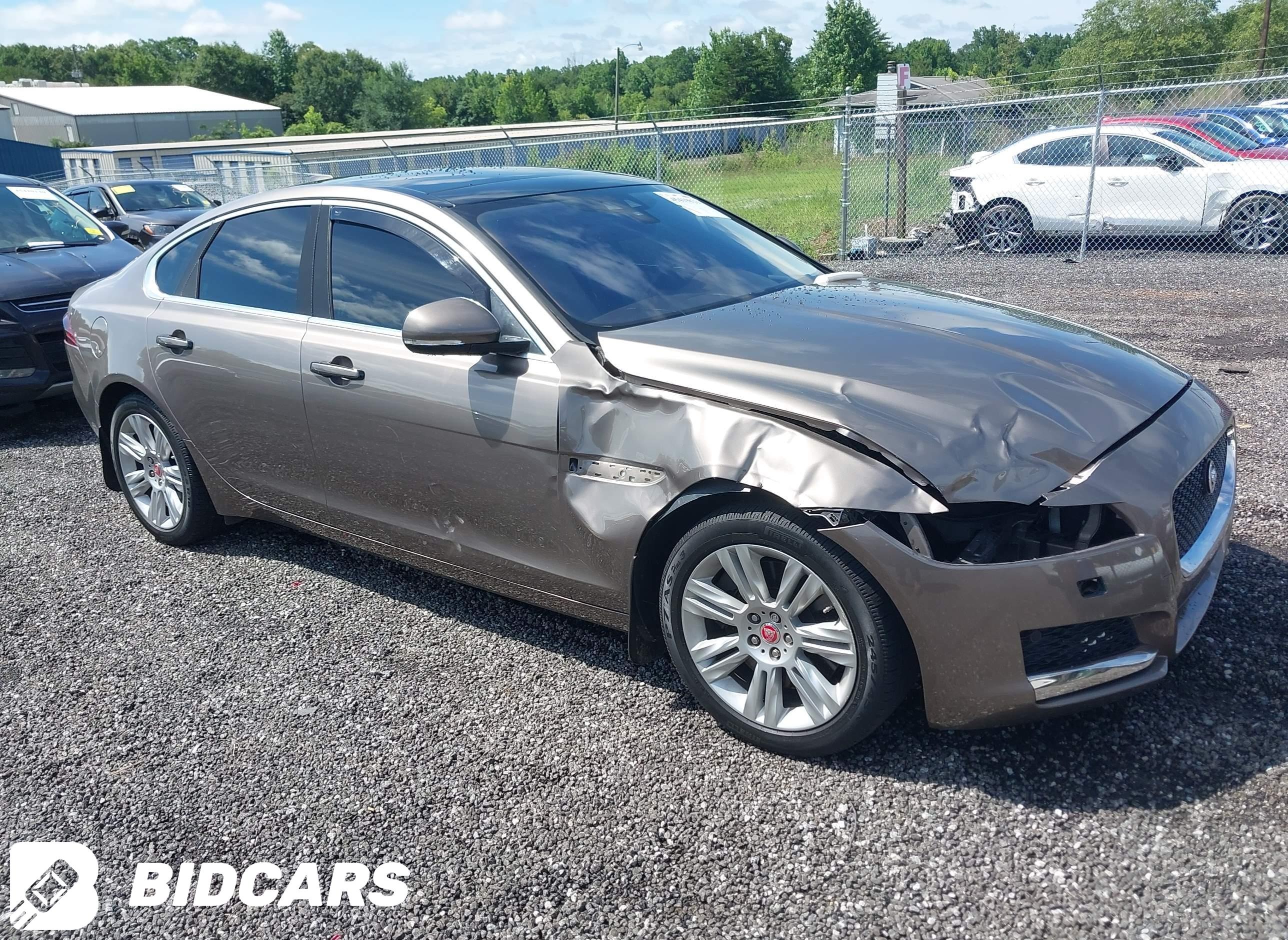 2017 Jaguar XF, 35T Premium