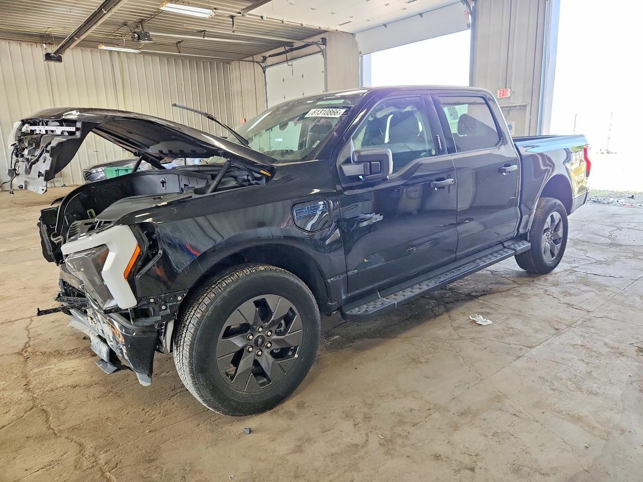 2024 Ford F-150, Lightning Xlt