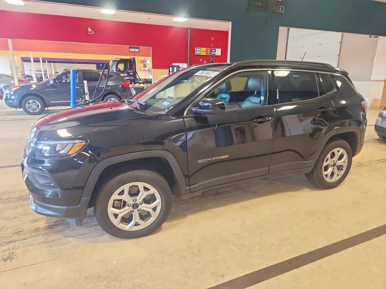 2025 Jeep Compass, Latitude