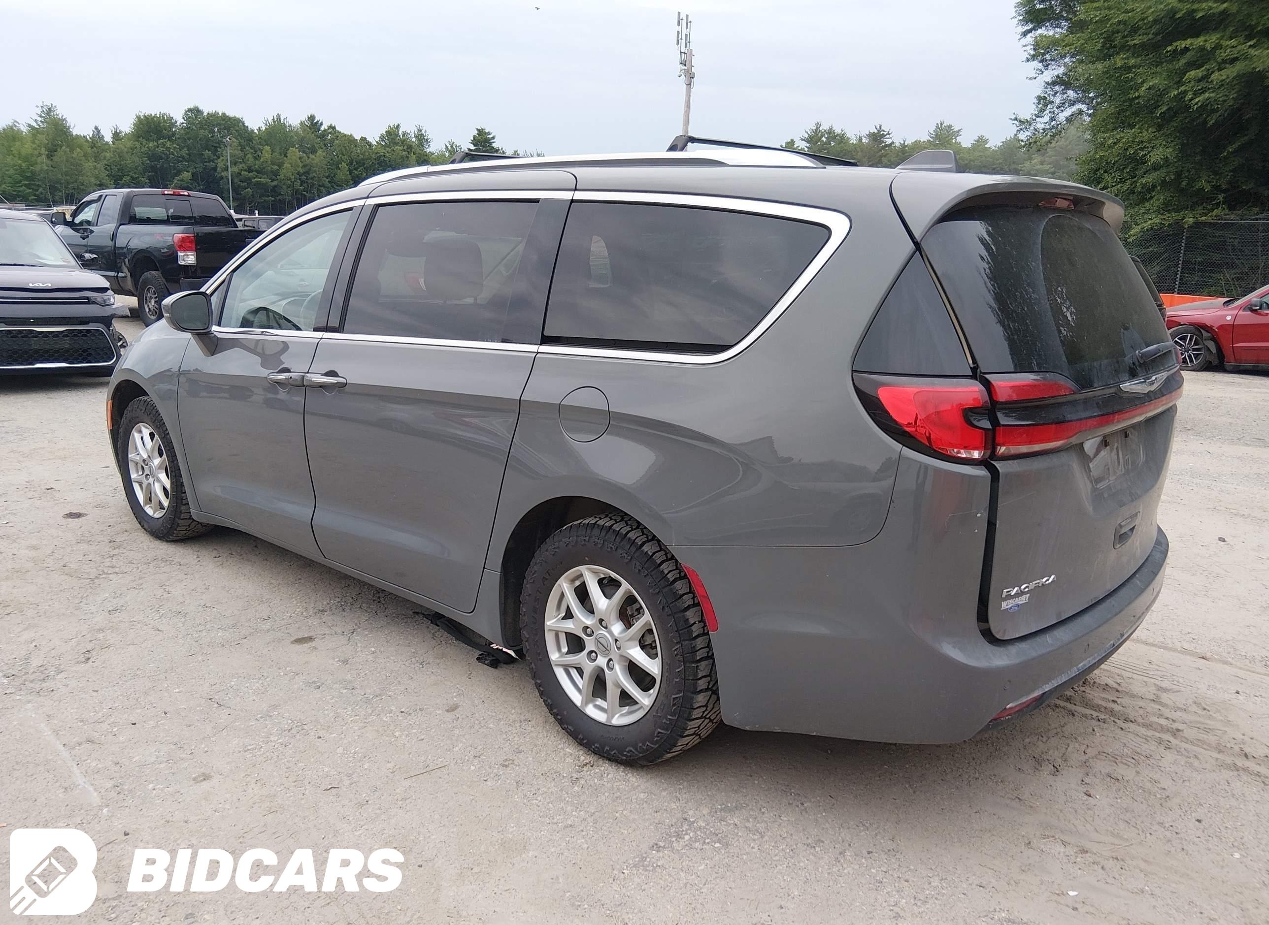 2021 Chrysler Pacifica, Touri...