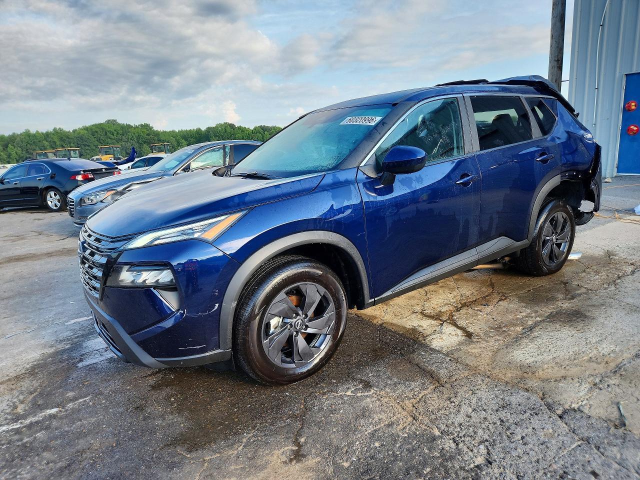 2026 Nissan Rogue, SV