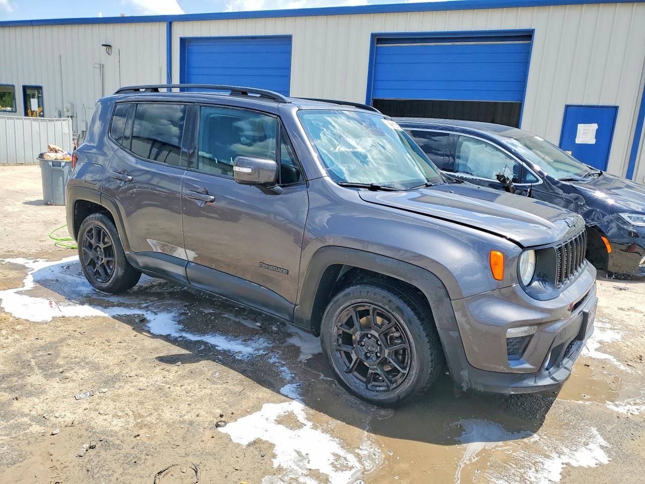 2020 Jeep Renegade, Latitude