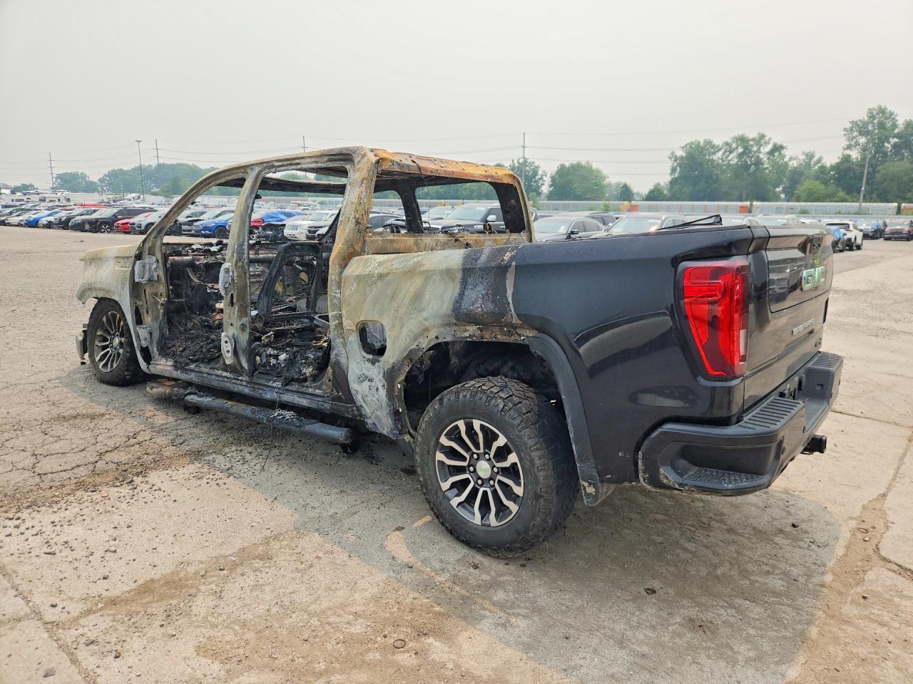 2021 GMC Sierra, K1500 At4