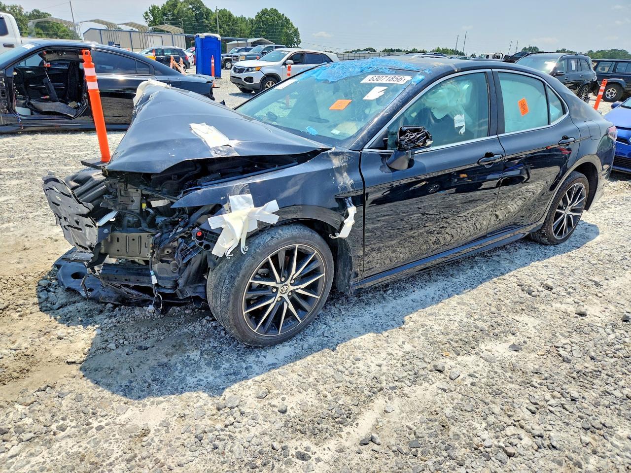 2023 Toyota Camry, SE