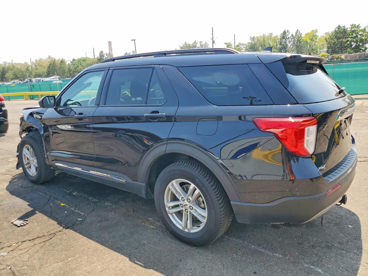 2023 Ford Explorer, Xlt