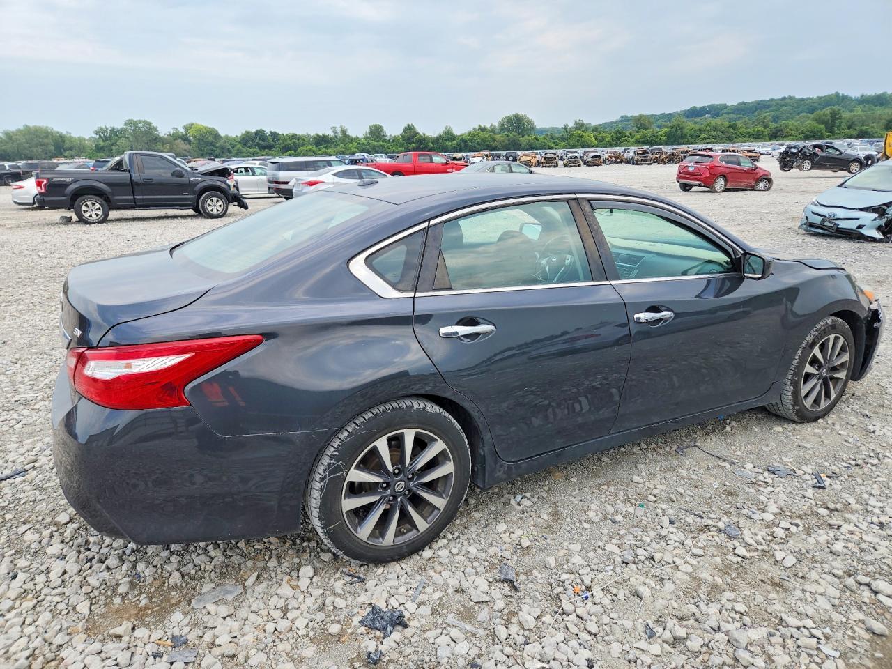 2017 Nissan Altima, 2.5