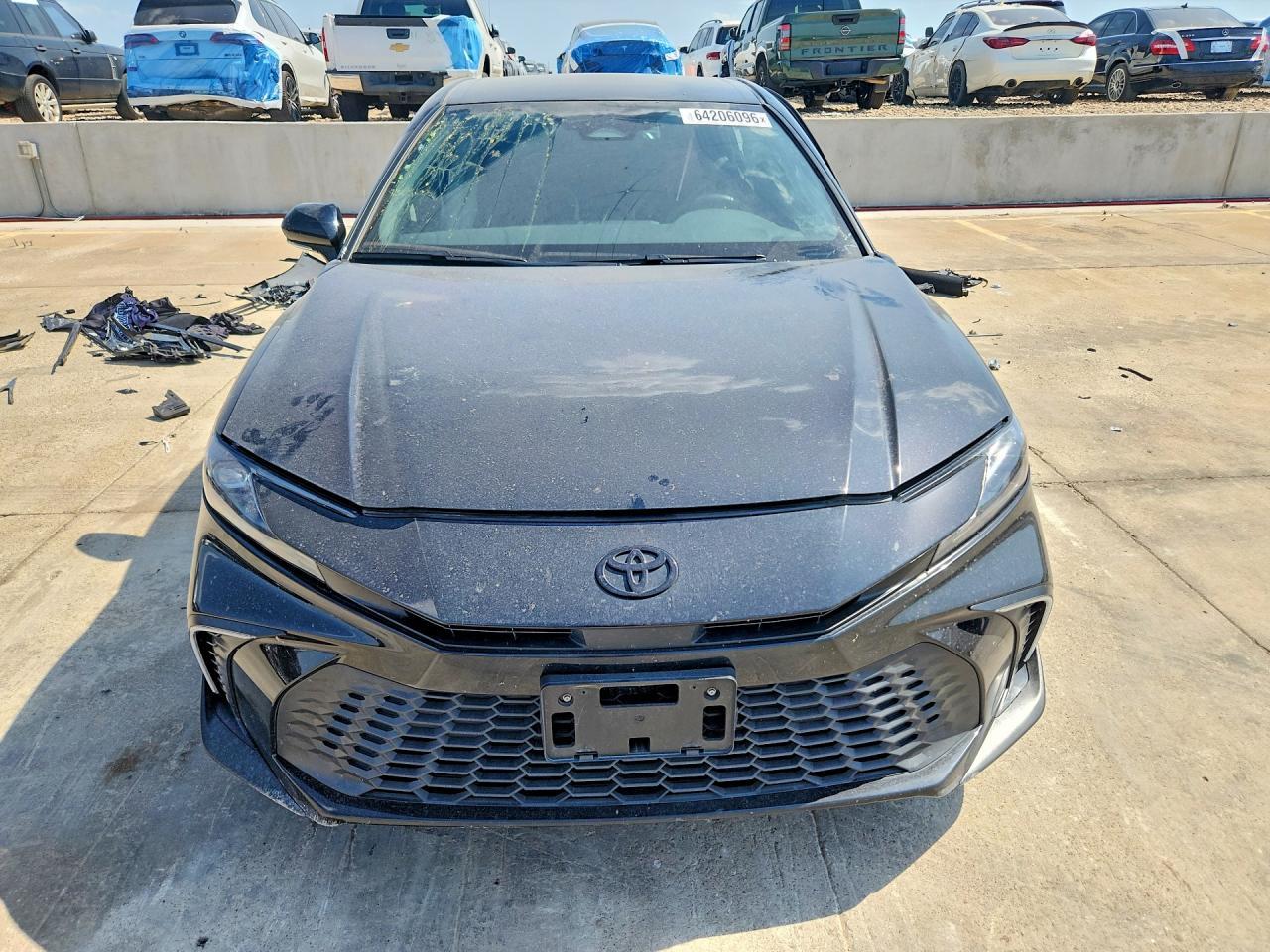 2025 Toyota Camry, SE