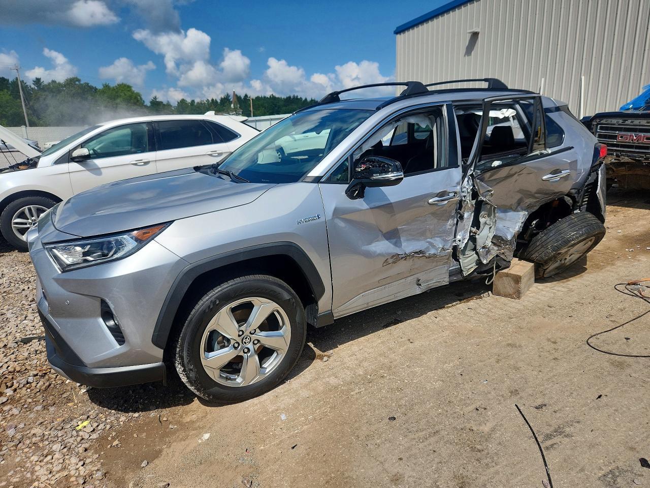 2020 Toyota RAV4, Limited