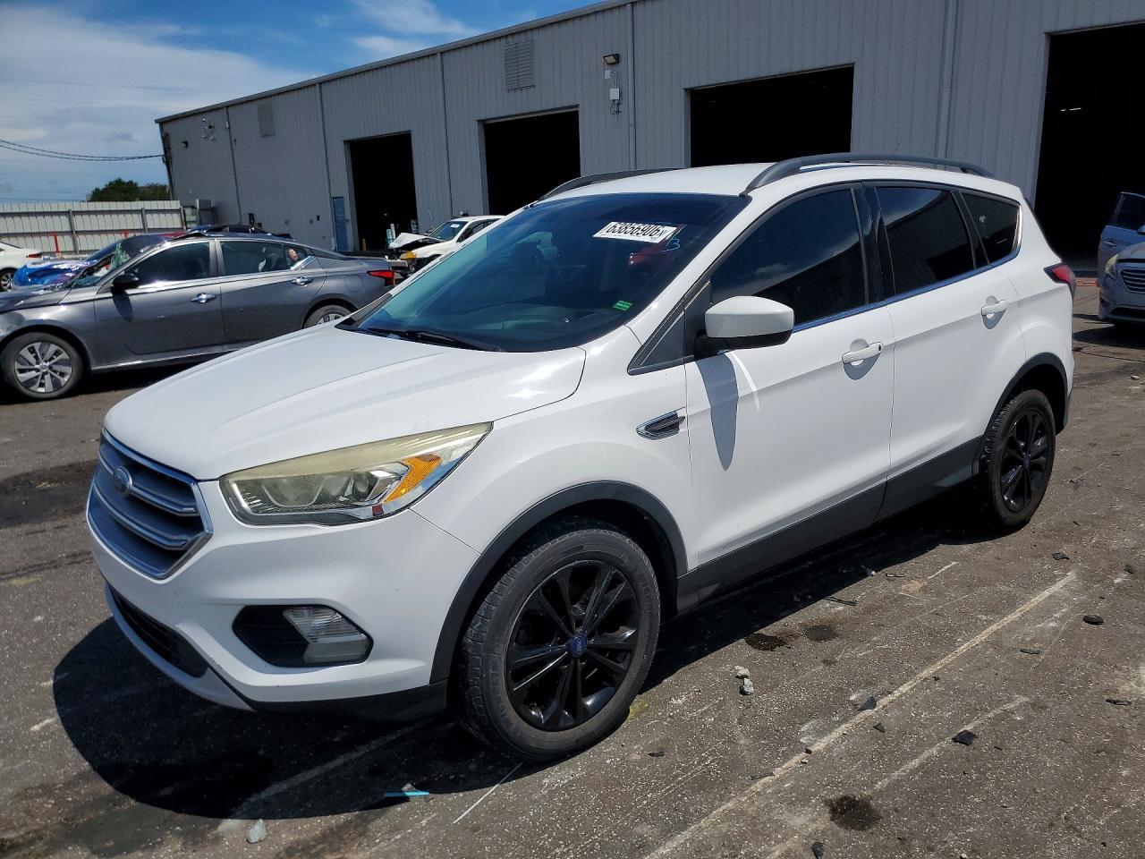 2017 Ford Escape, SE