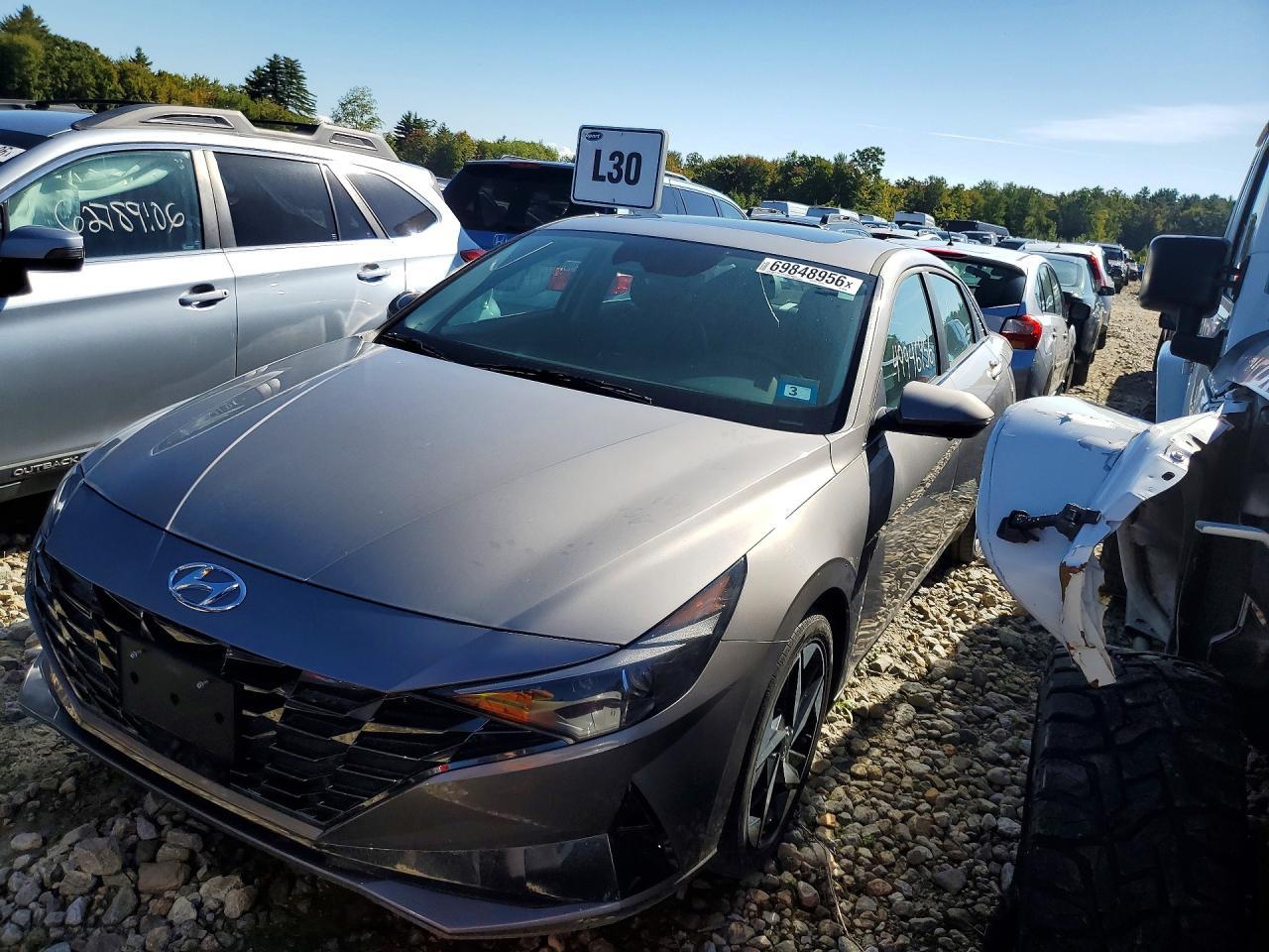 2023 Hyundai Elantra, Limited