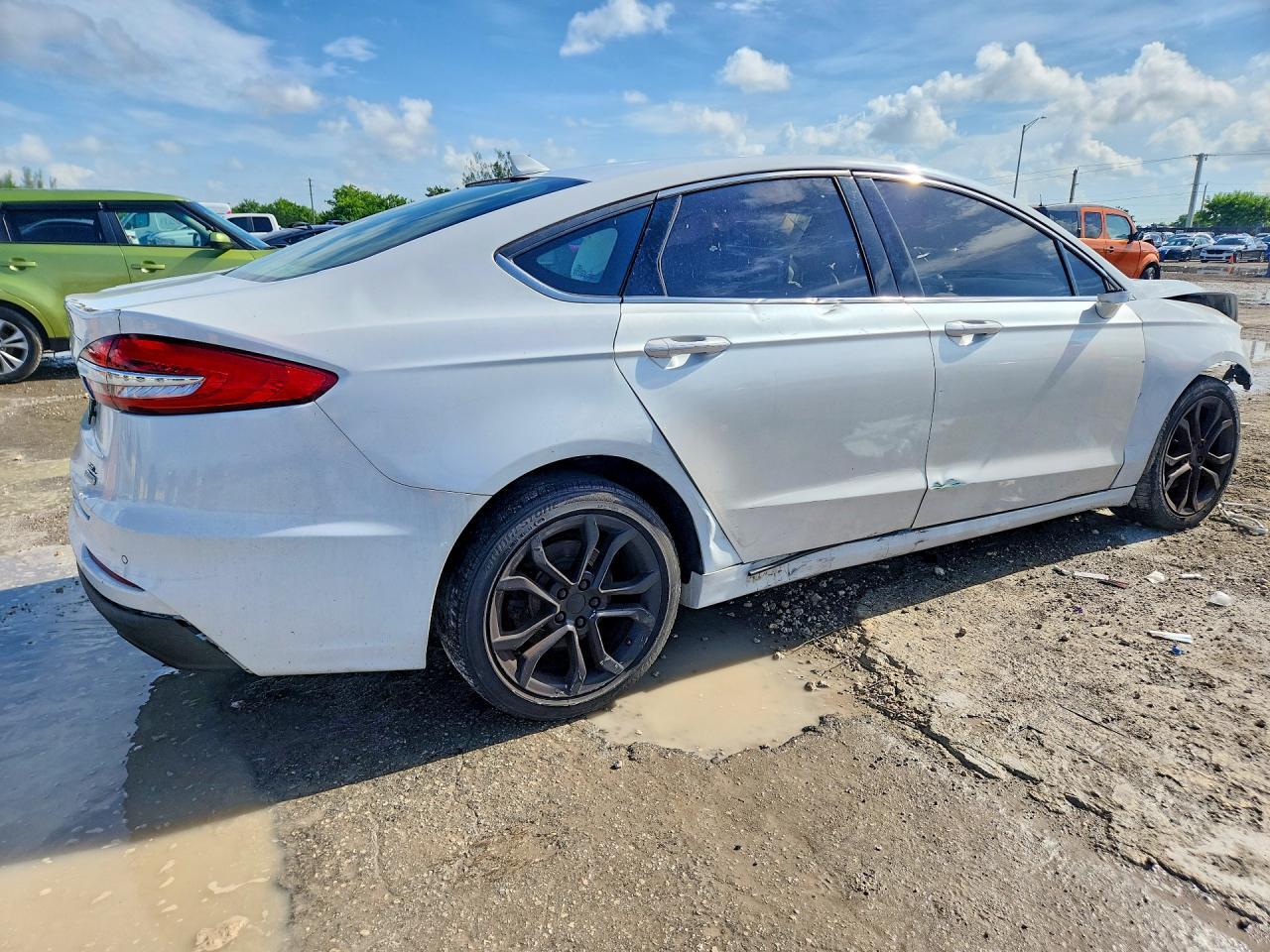 2020 Ford Fusion, Sel