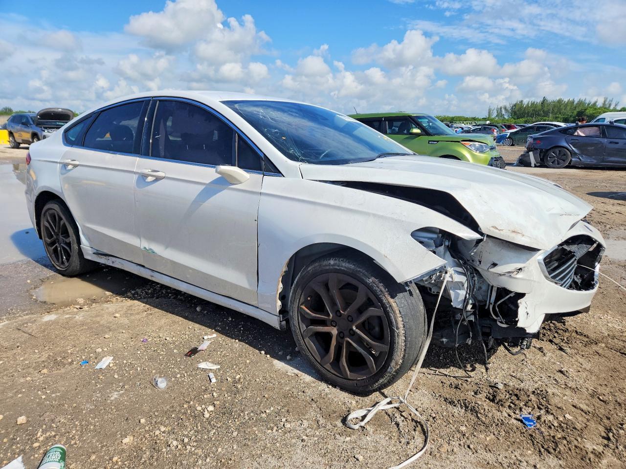 2020 Ford Fusion, Sel